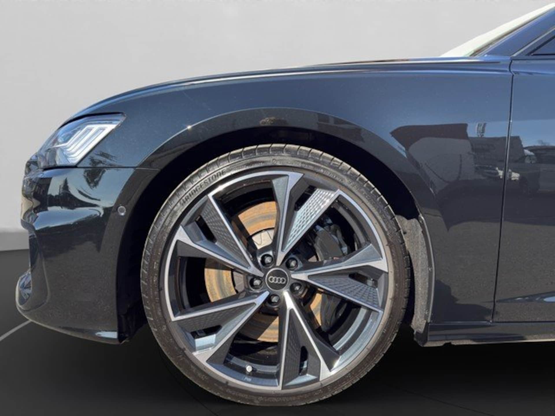 Audi S6 Avant