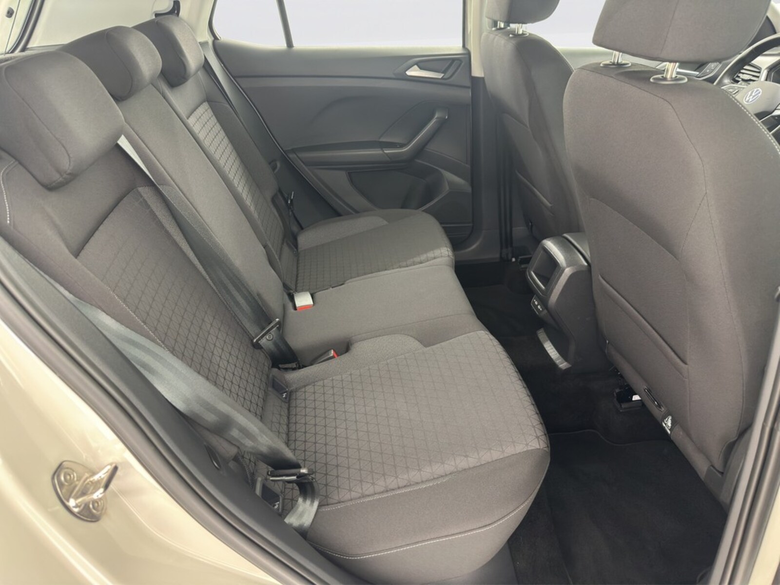 Volkswagen T-Cross – Bild 17
