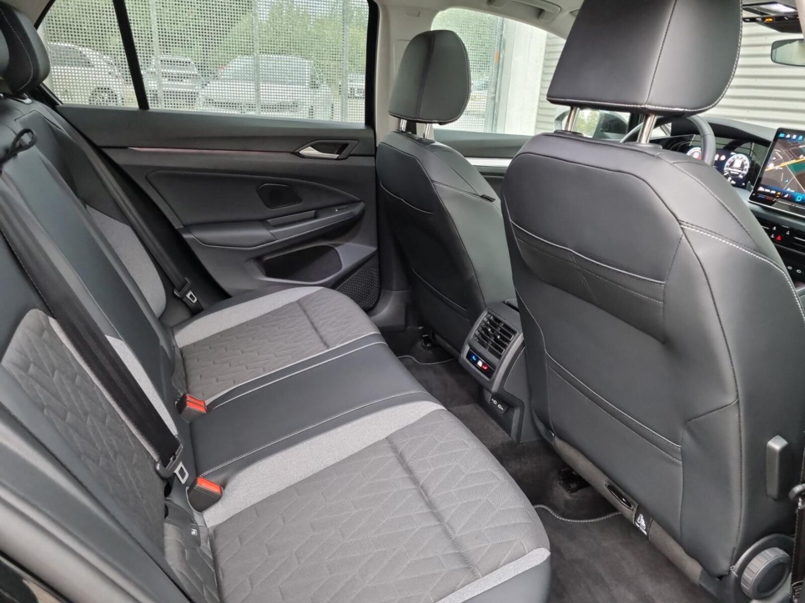 Volkswagen Golf – Bild 14