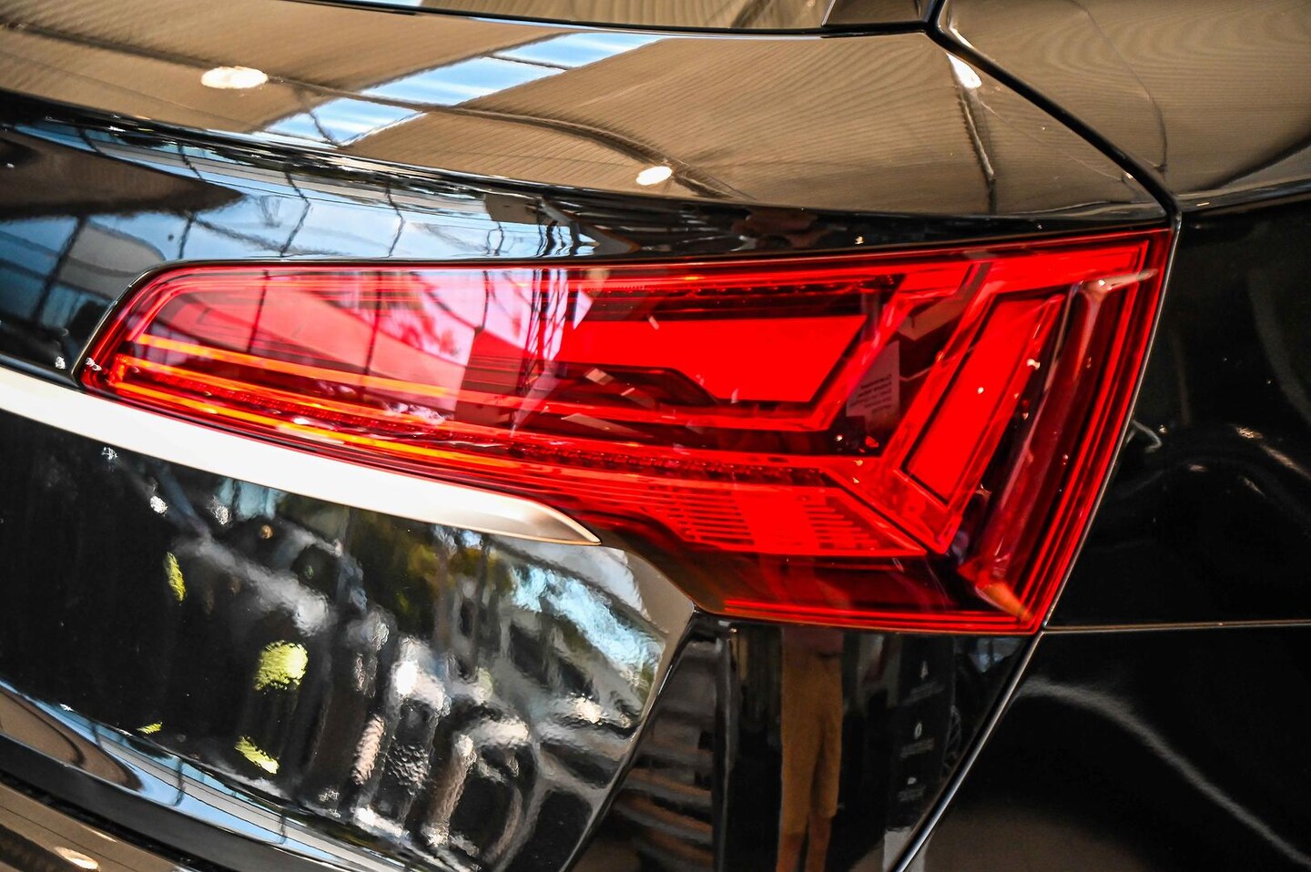 Image about Audi Q5 35 TDI S tronic
