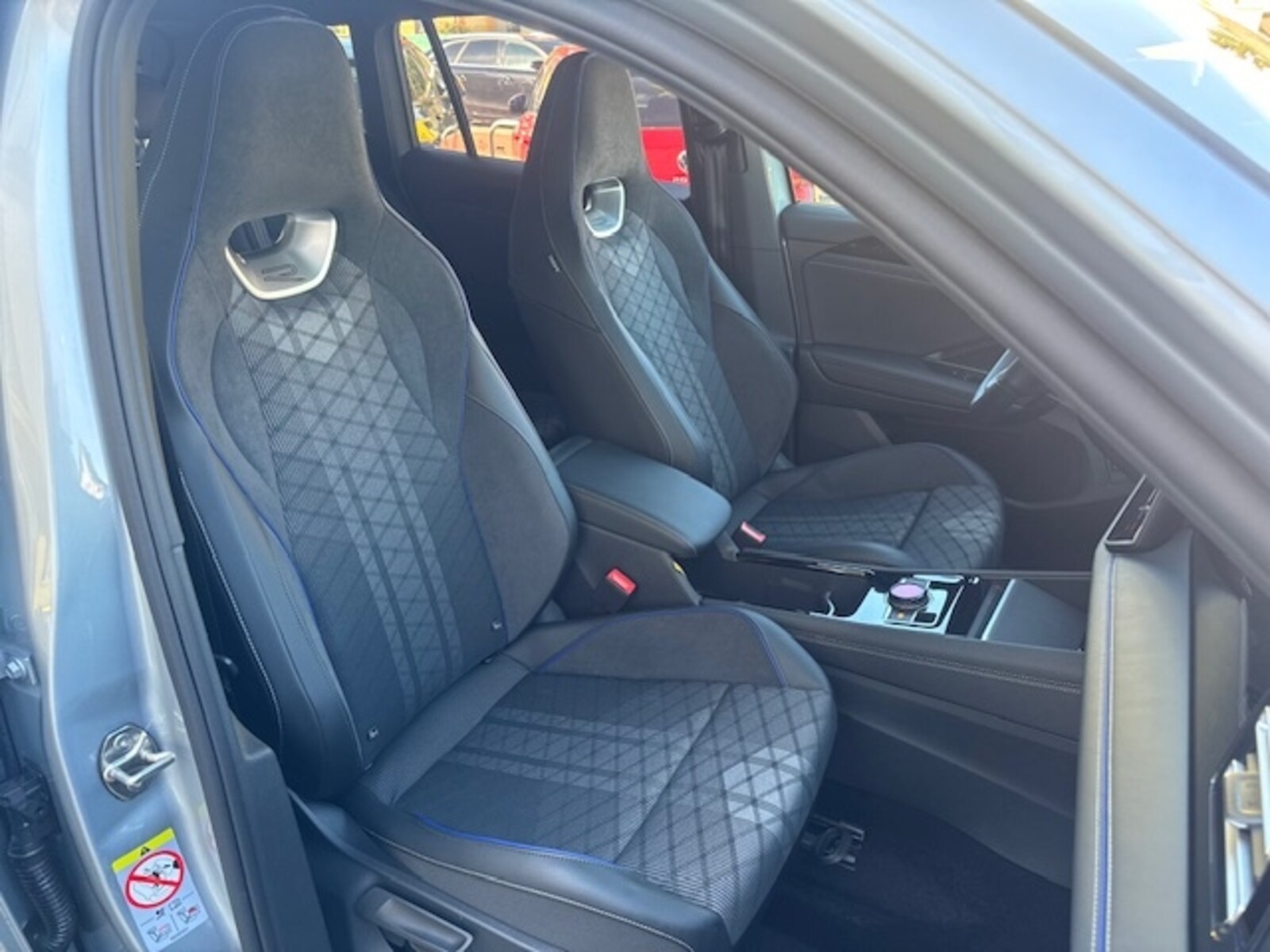 Volkswagen Tiguan – Bild 15