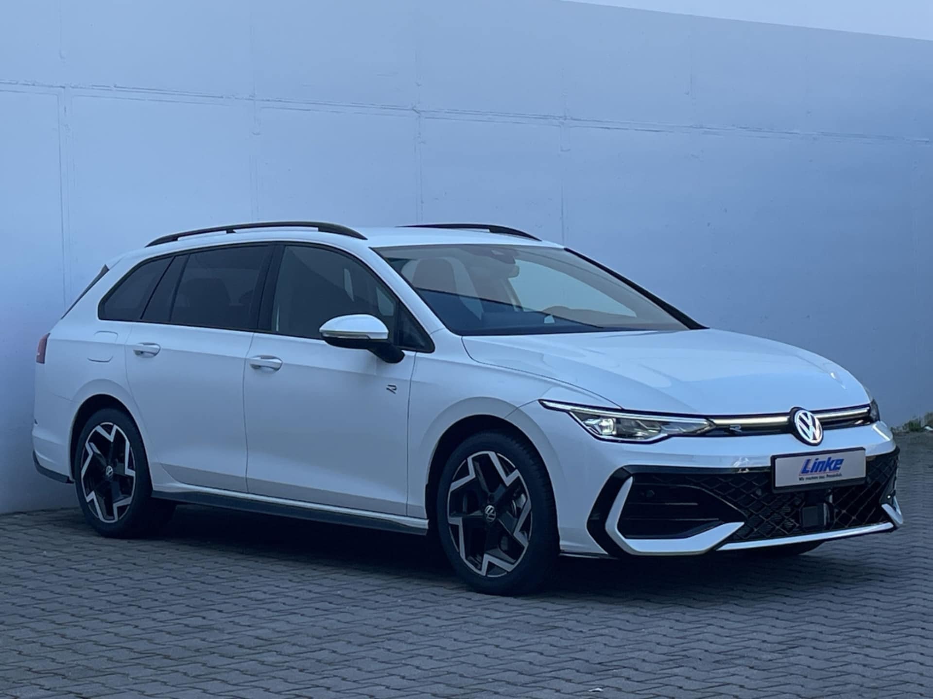 Volkswagen Golf Variant R-Line