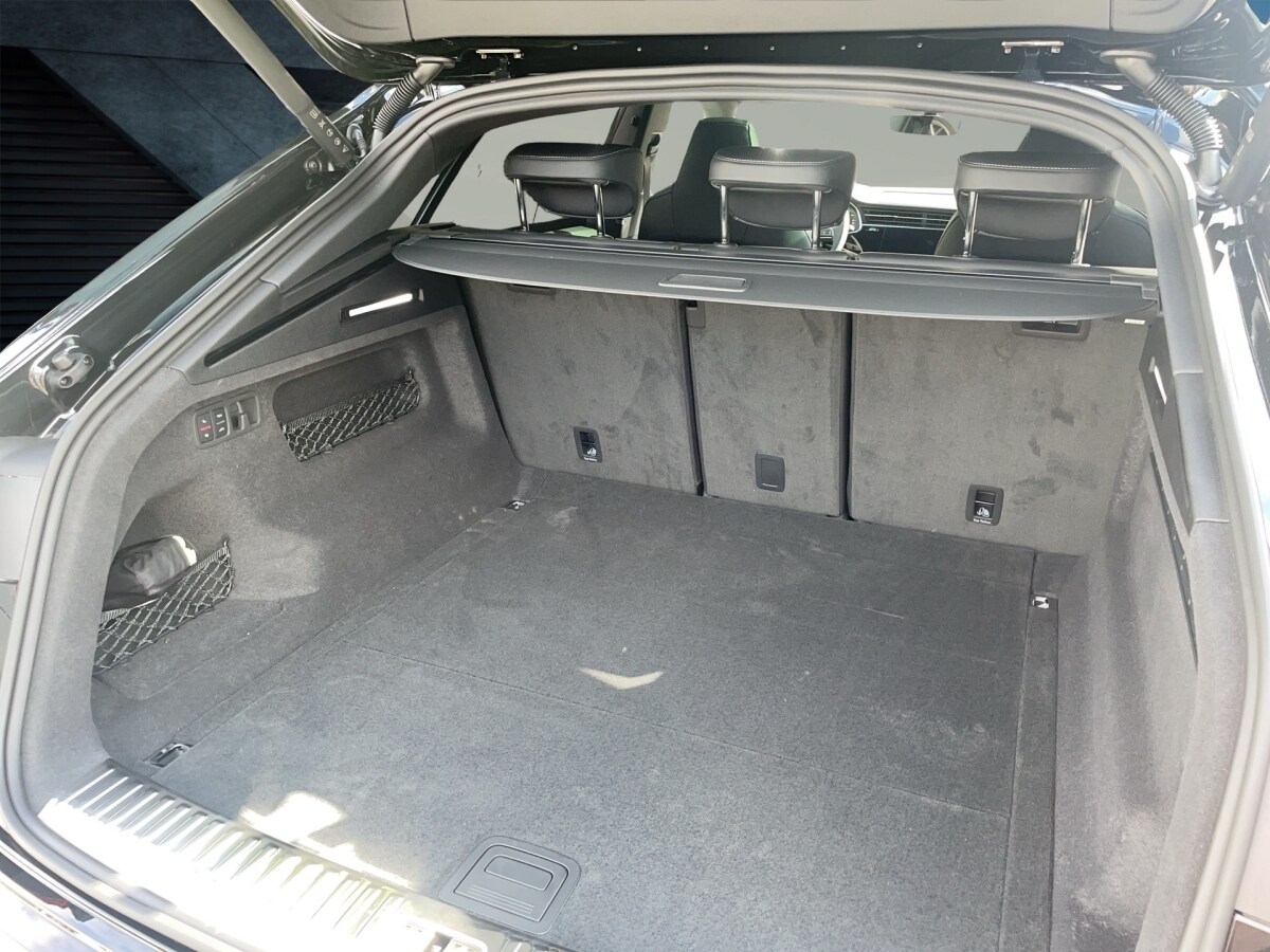 Image about Audi Q8 SUV 50 TDI quattro tiptronic