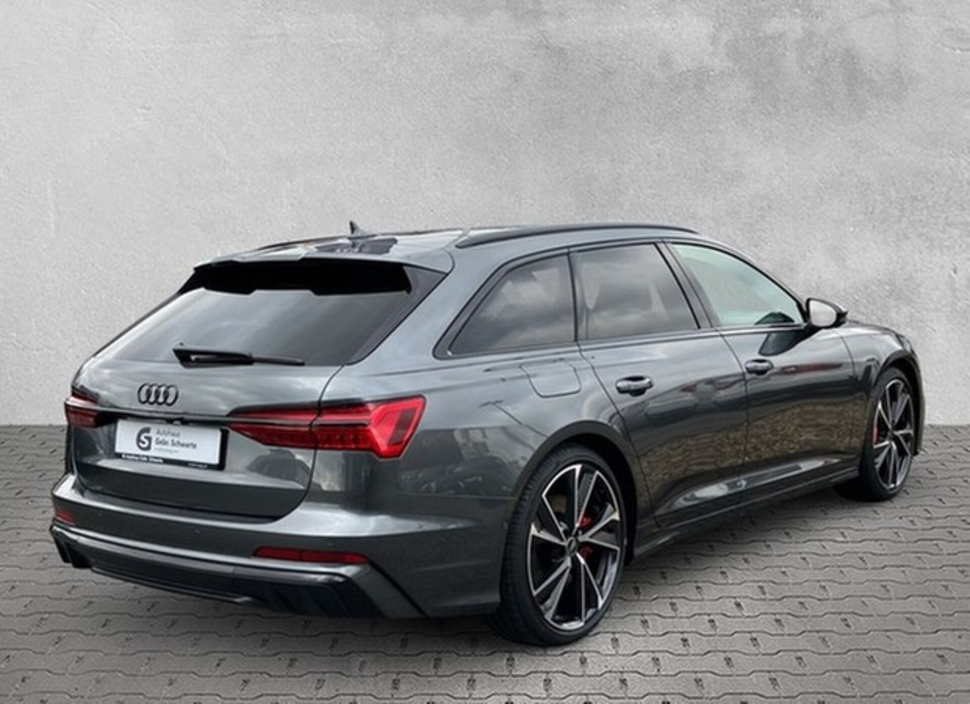 Audi S6 Avant