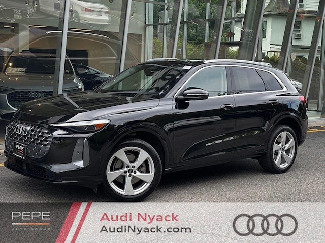 Photo of 2025 Audi Q5