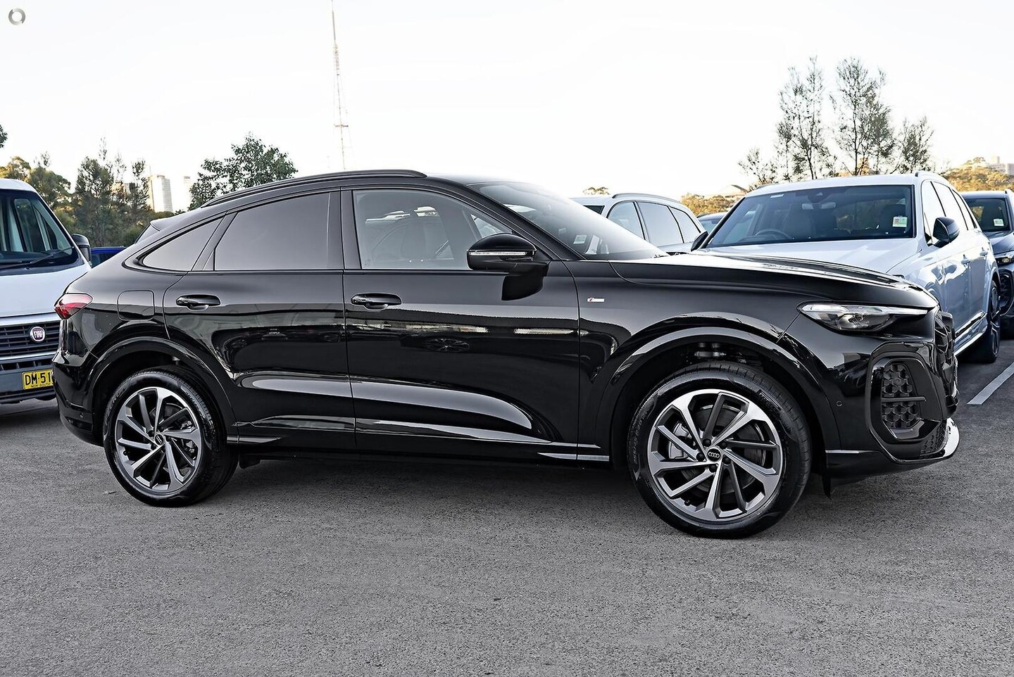 Image about Audi Q5 Sportback TDI quattro 150 kW