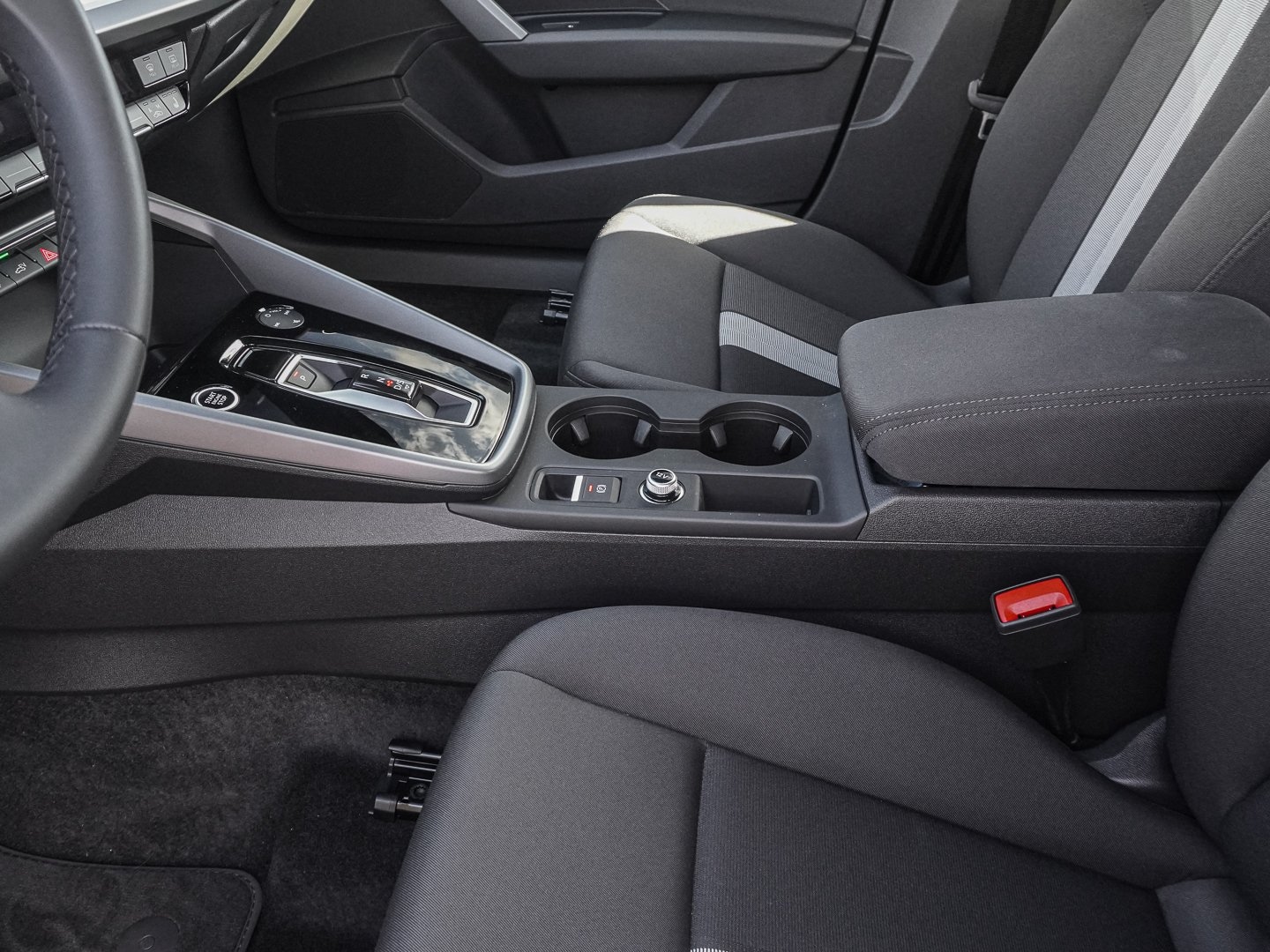 Bild über Audi A3 allstreet TFSI e TFSI e 150 kW S tronic - für weitere Informationen kontaktieren Sie den Audi Partner