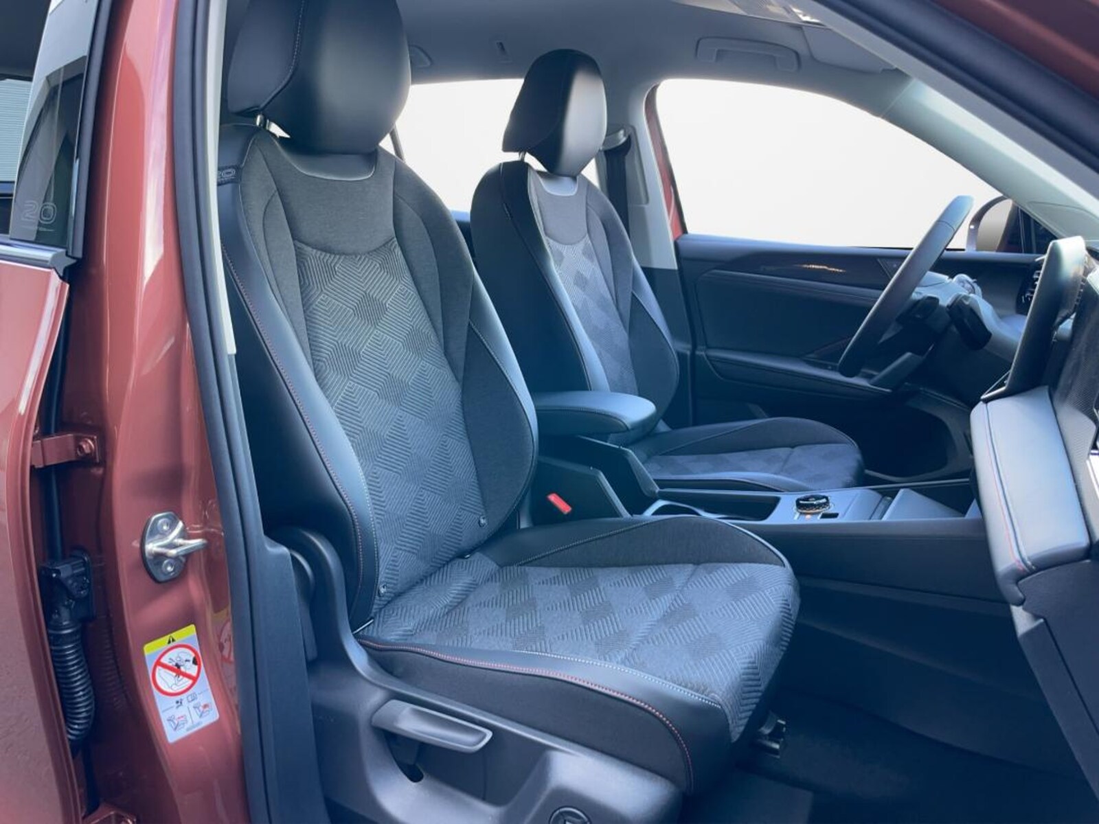 Volkswagen Tiguan – Bild 9