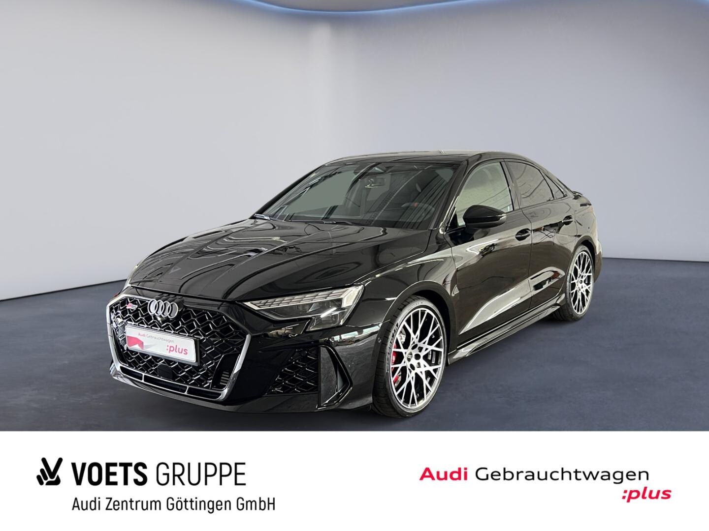 Bild über Audi RS 3 Limousine TFSI quattro 294 kW S tronic - für weitere Informationen kontaktieren Sie den Audi Partner