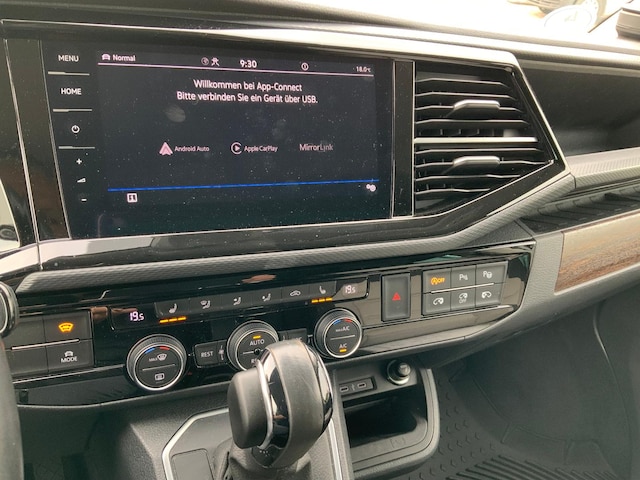 Volkswagen T6.1 Multivan