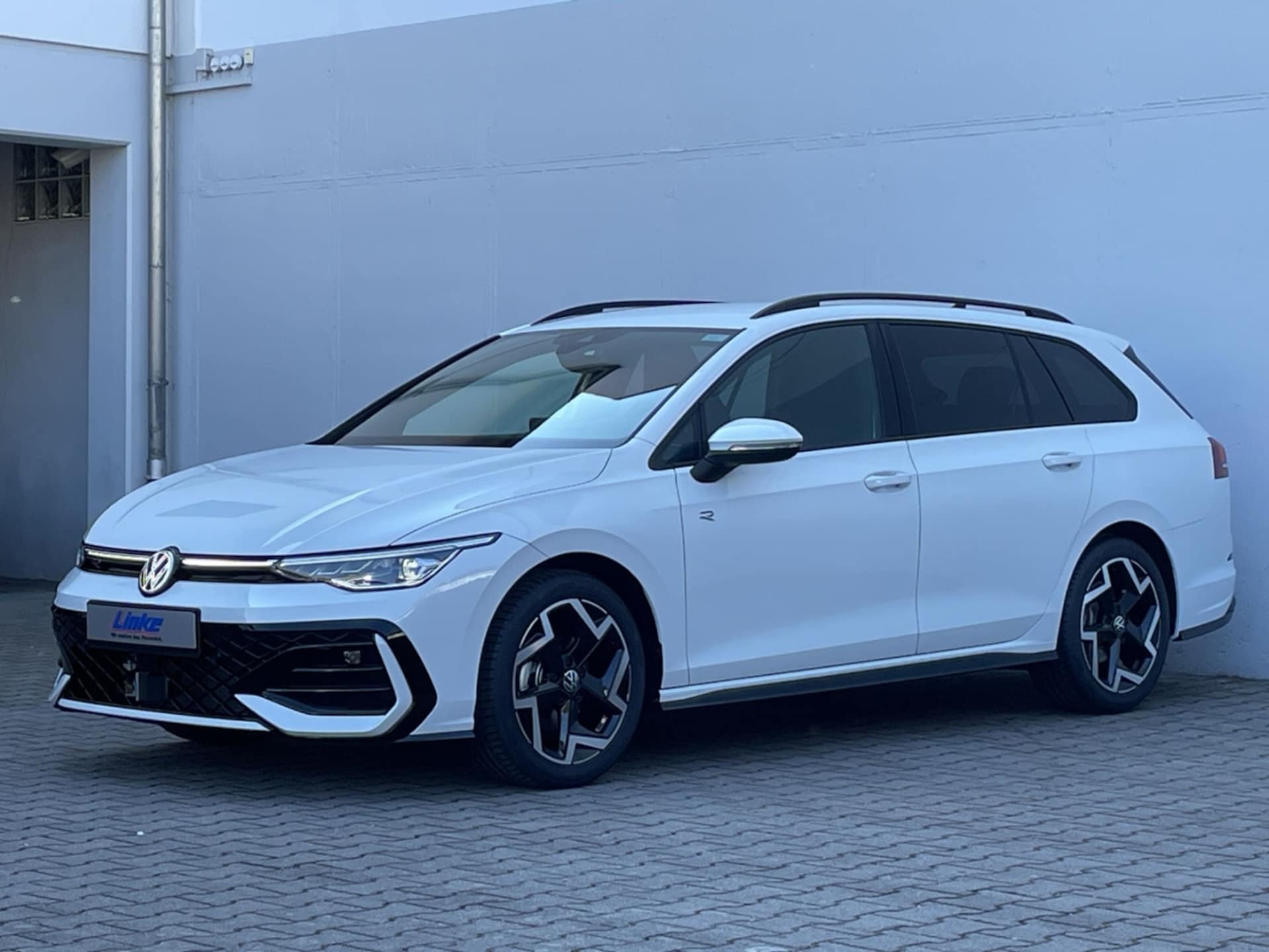 Volkswagen Golf Variant R-Line