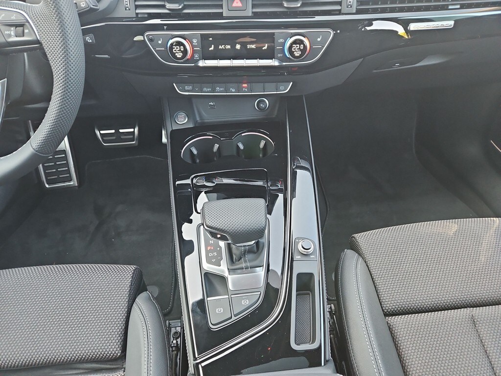 Image about Audi A4 Avant S line 40 TFSI quattro S tronic