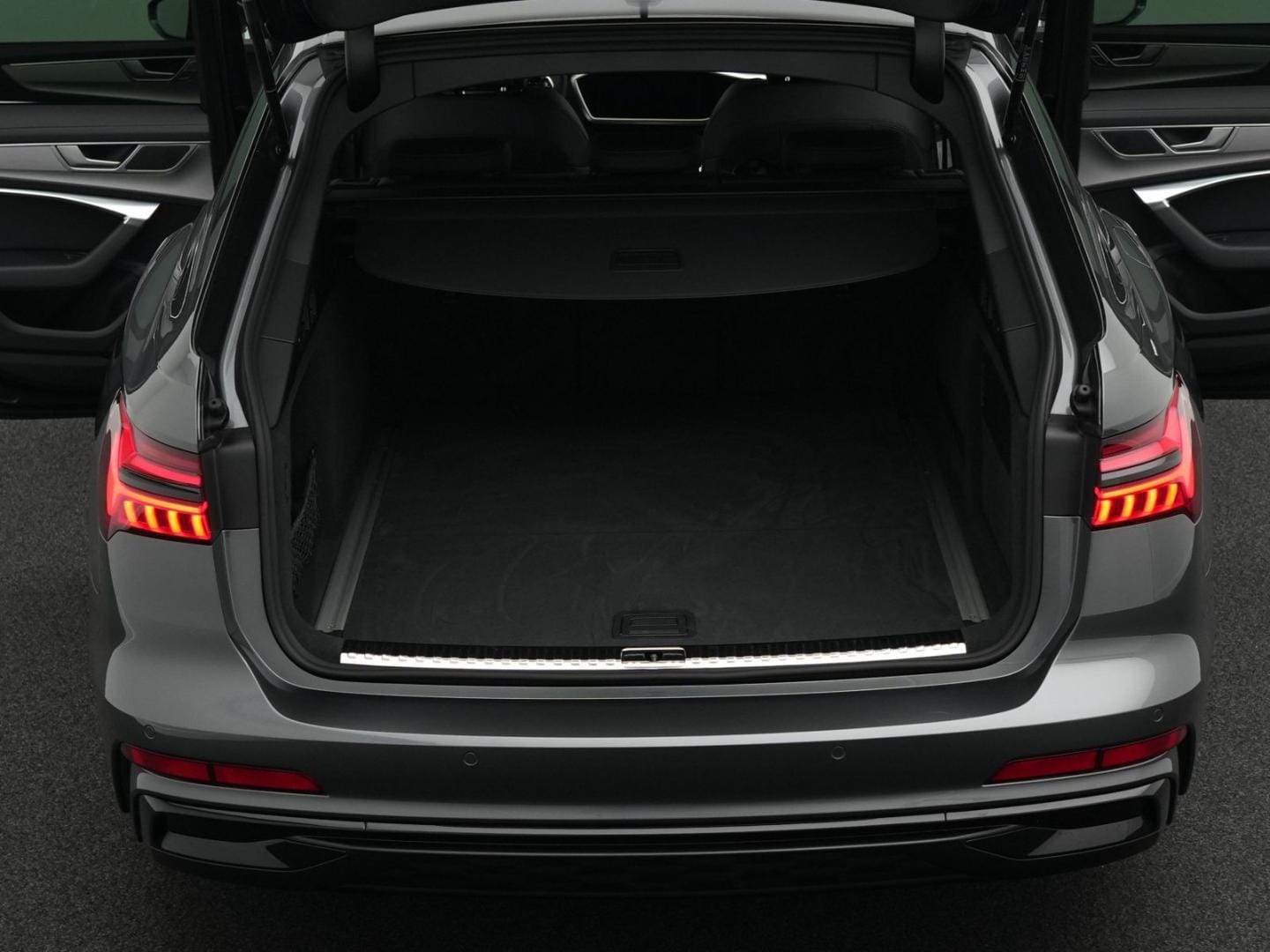 Image about Audi A6 Avant S line 40 TDI quattro S tronic