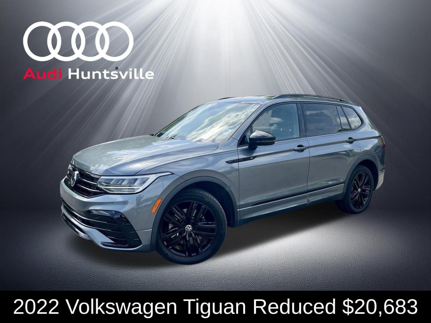 2022 Volkswagen Tiguan 2.0T SE R-Line Black's photo