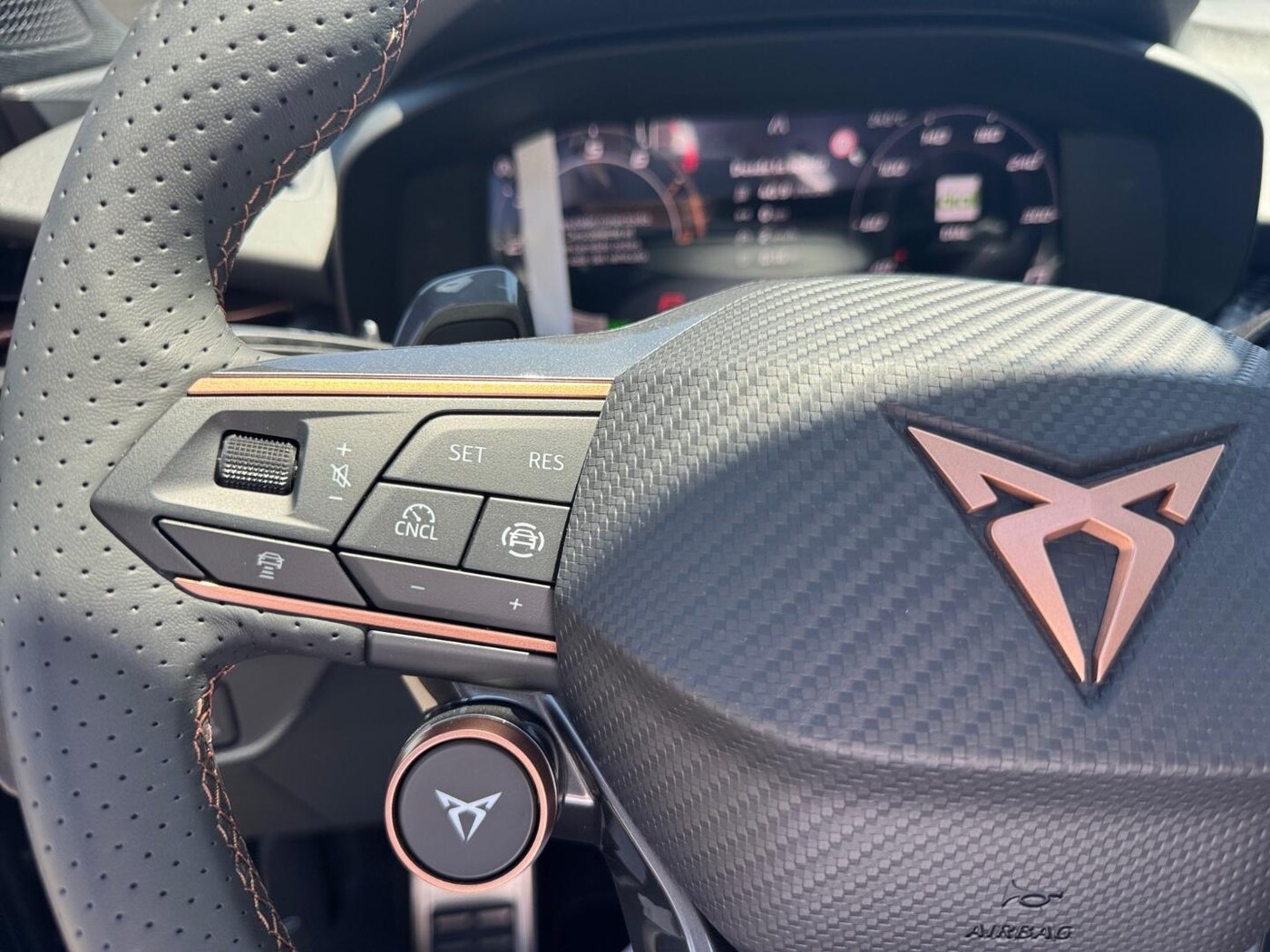 CUPRA Terramar 1.5 eTSI DSG 110 kW (150 CV) — photo 15