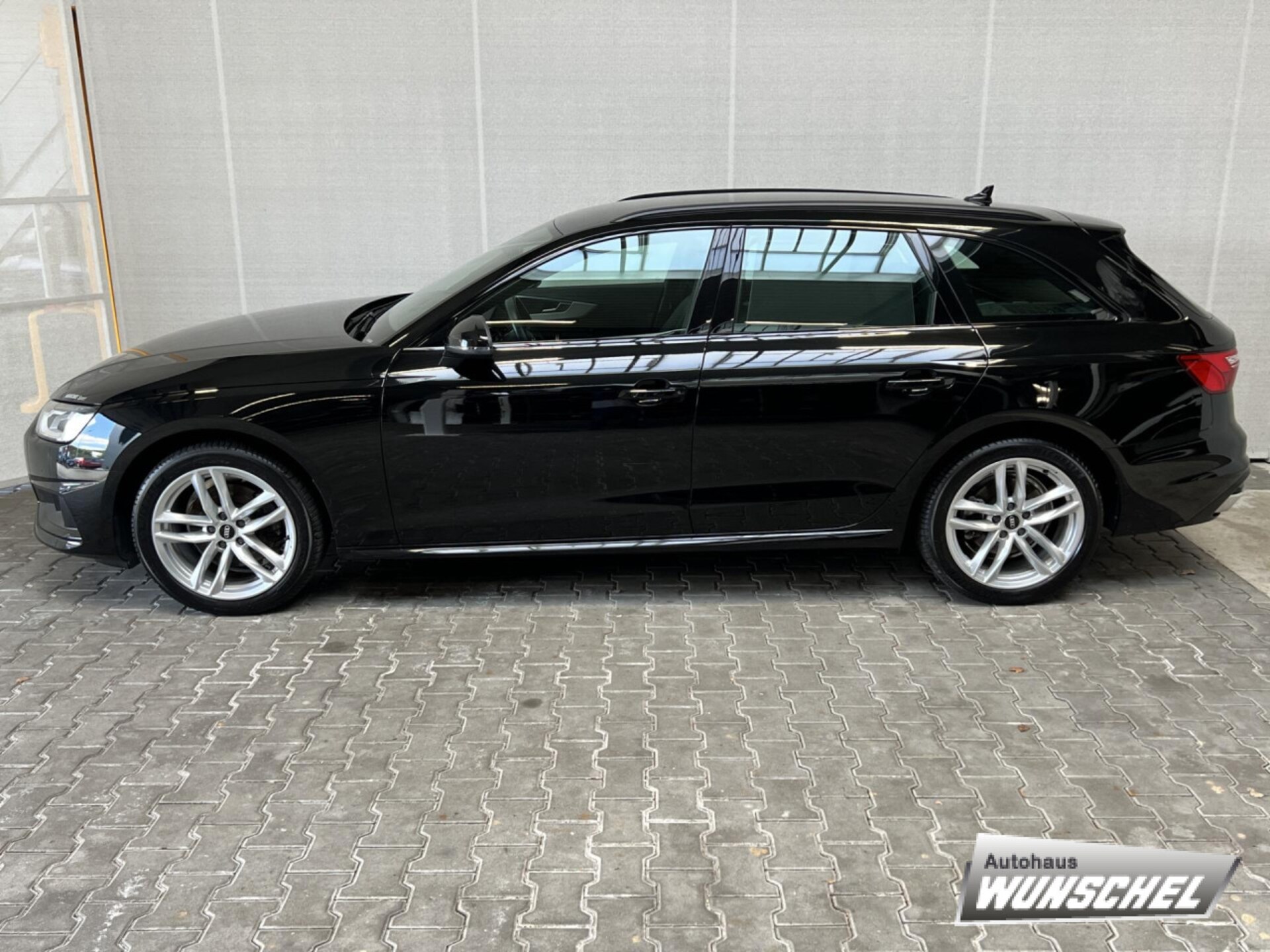 Audi A4 Avant Advanced