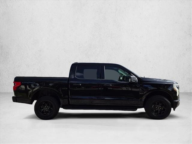 2025 Ford F-150 Lightning
