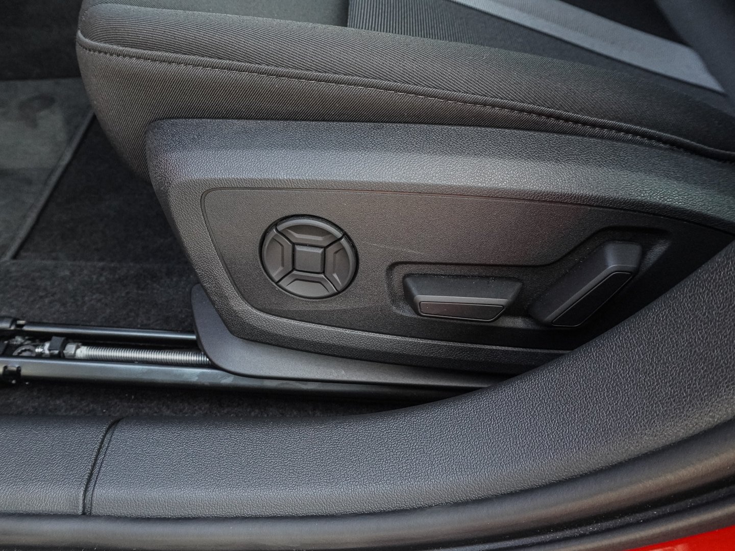 Bild über Audi A3 allstreet TFSI e TFSI e 150 kW S tronic - für weitere Informationen kontaktieren Sie den Audi Partner
