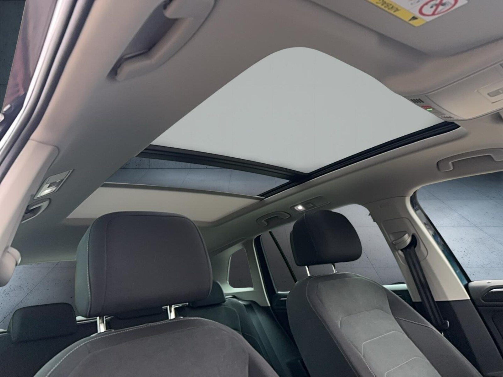 Volkswagen Tiguan – Bild 15