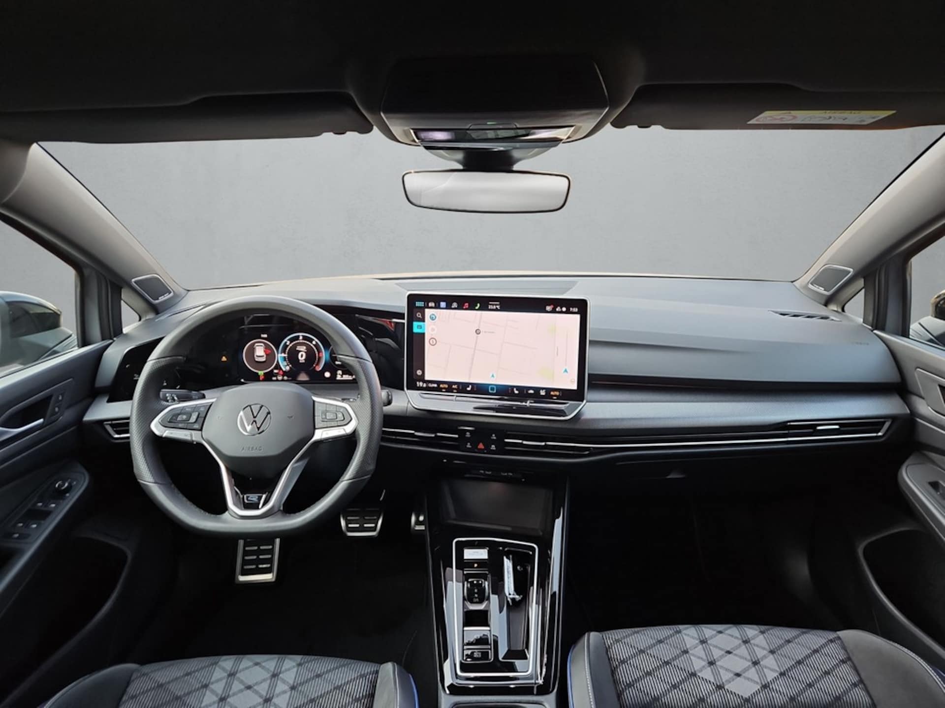 Volkswagen Golf R-Line