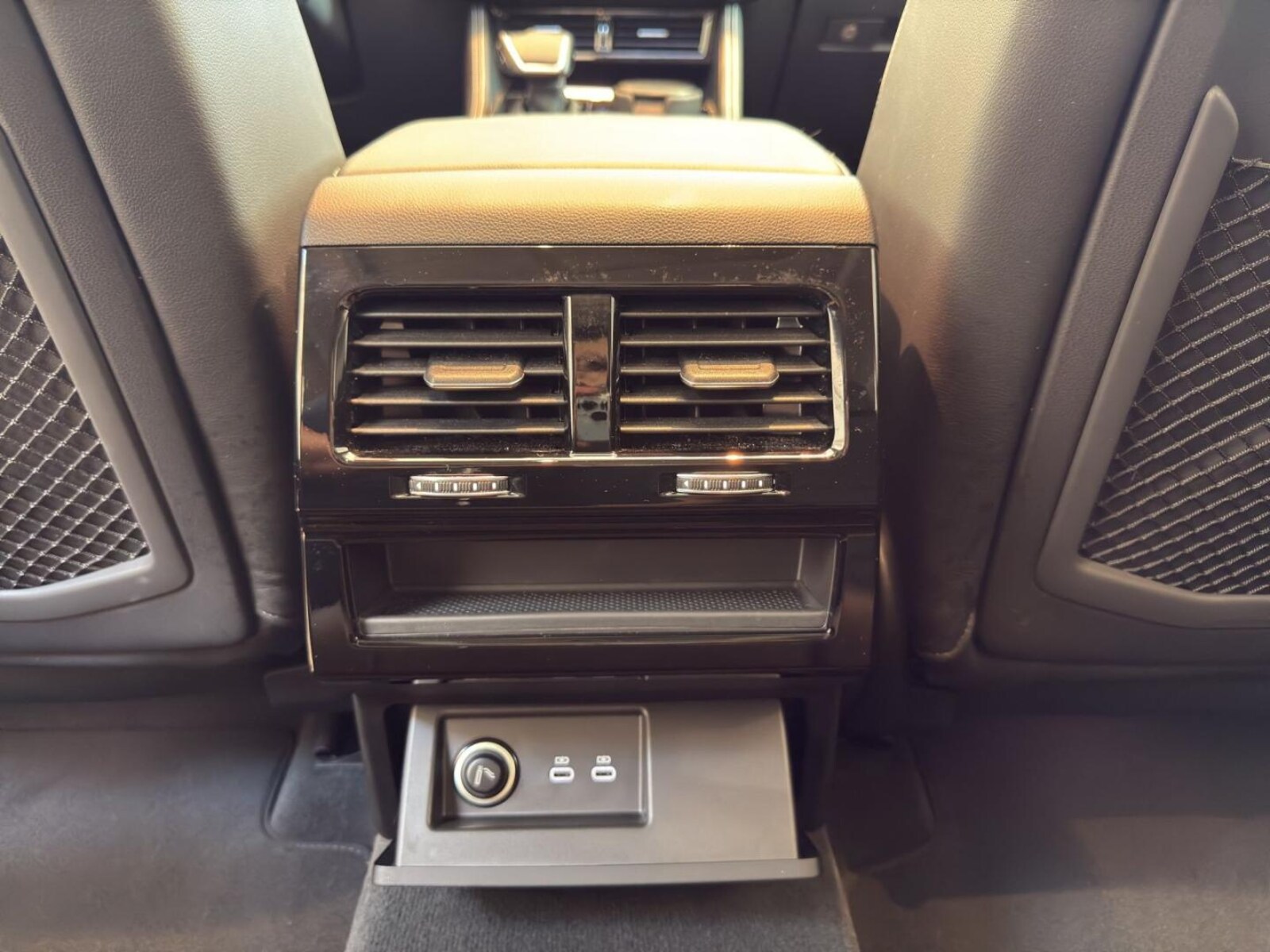 Volkswagen Touareg – Bild 17