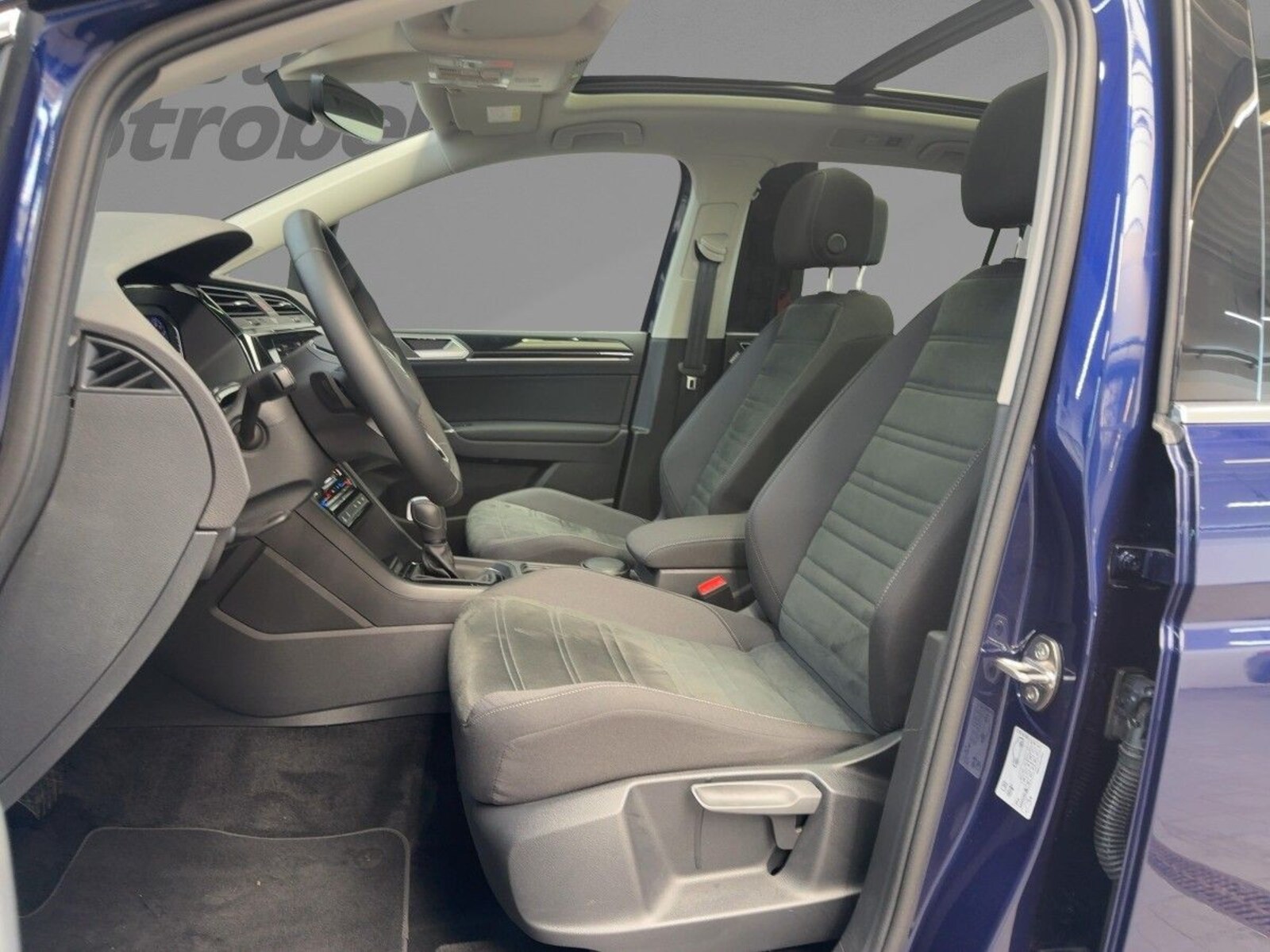 Volkswagen Touran – Bild 9