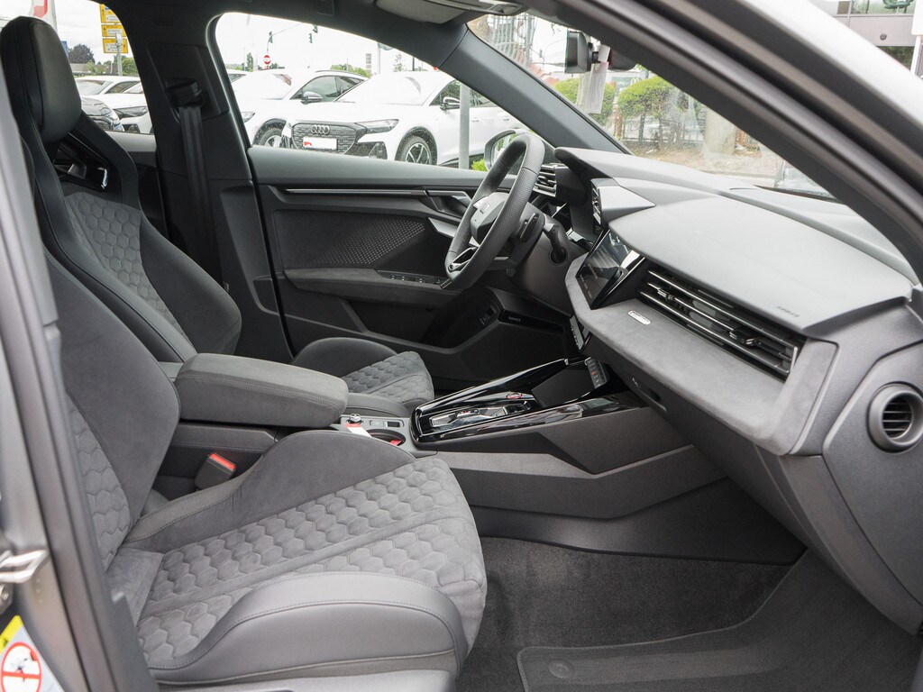 Image about Audi RS 3 Sportback TFSI quattro S tronic