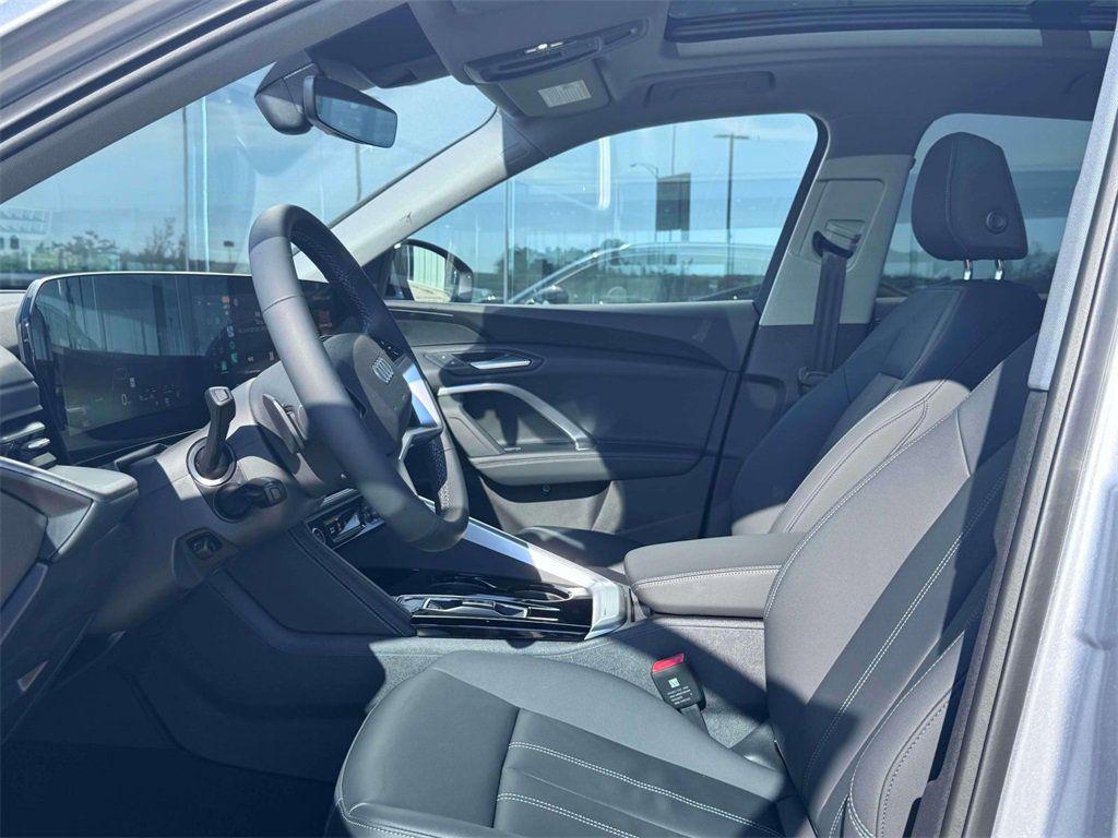 2025 Audi Q5 Premium - Photo 7