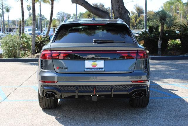 2026 Audi RS Q8 SUV performance