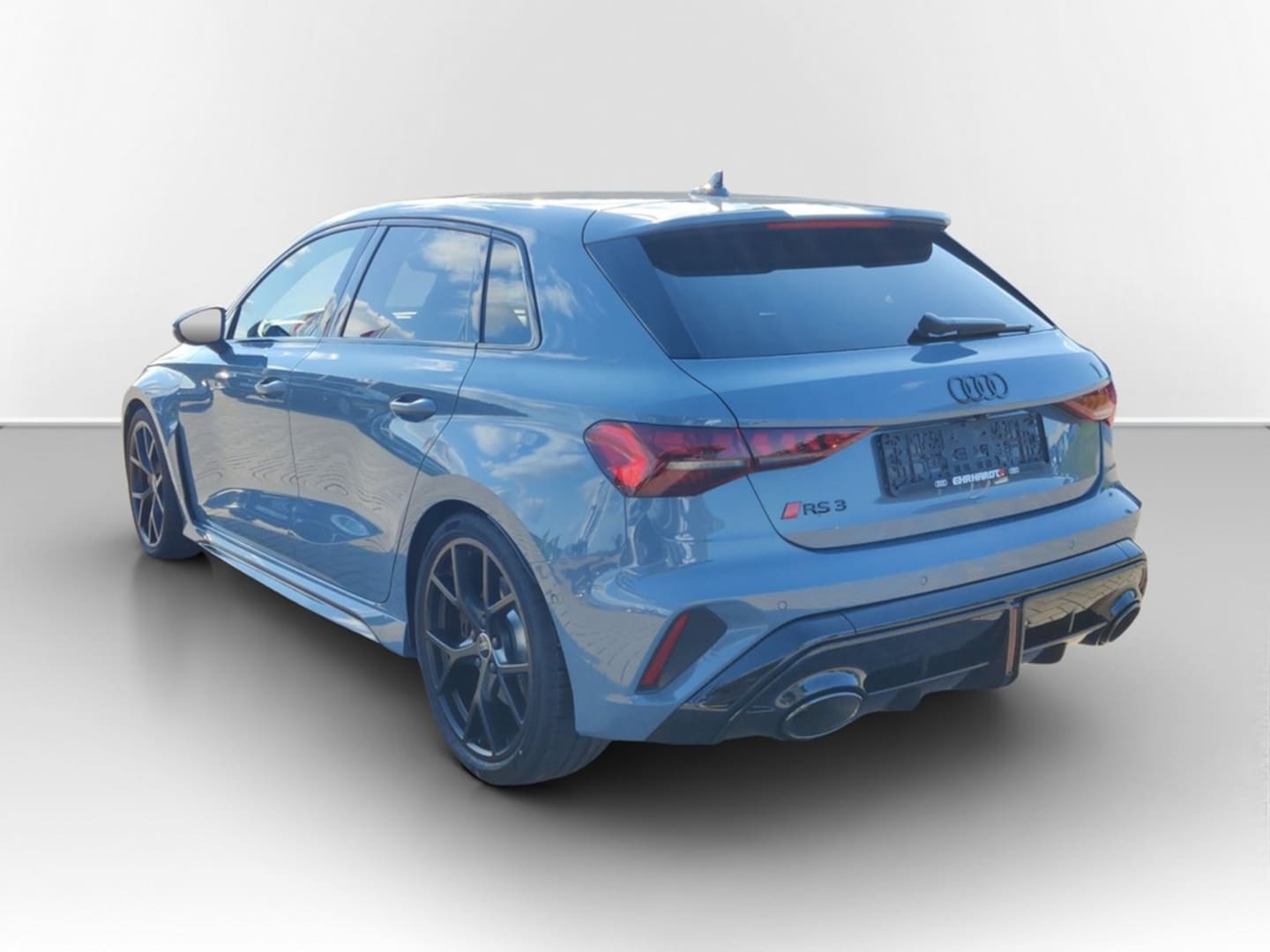 Bild über Audi RS 3 Sportback TFSI quattro 294 kW S tronic - für weitere Informationen kontaktieren Sie den Audi Partner