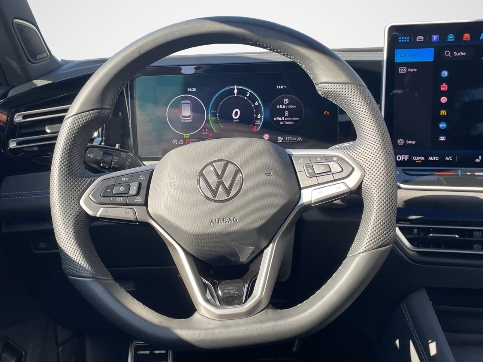 Volkswagen Tiguan – Bild 10