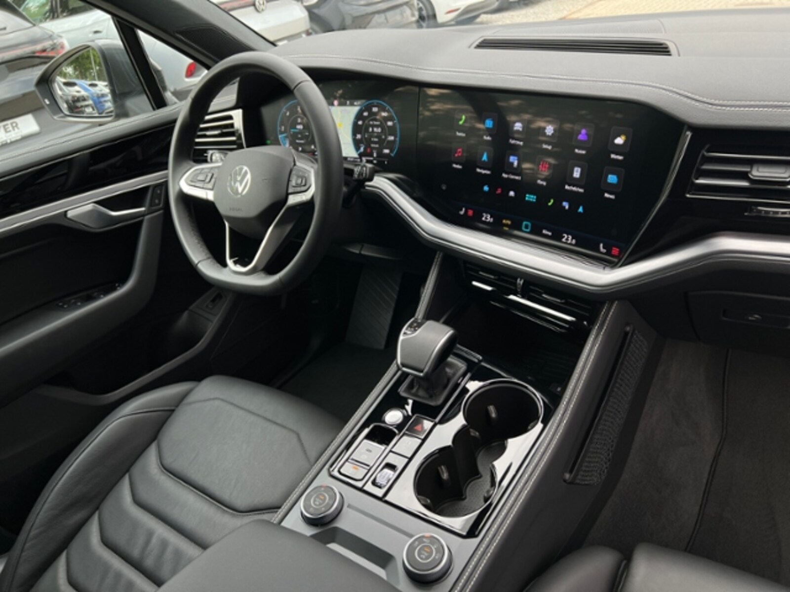Volkswagen Touareg – Bild 19