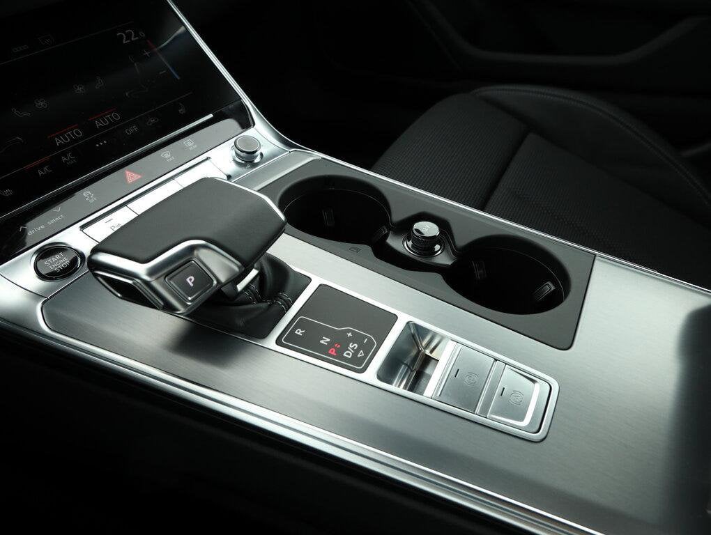 Image about Audi A6 Avant S line edition 40 TDI quattro150(204)kW(CV)S tronic