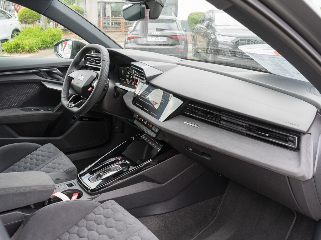Image about Audi RS 3 Sportback TFSI quattro S tronic
