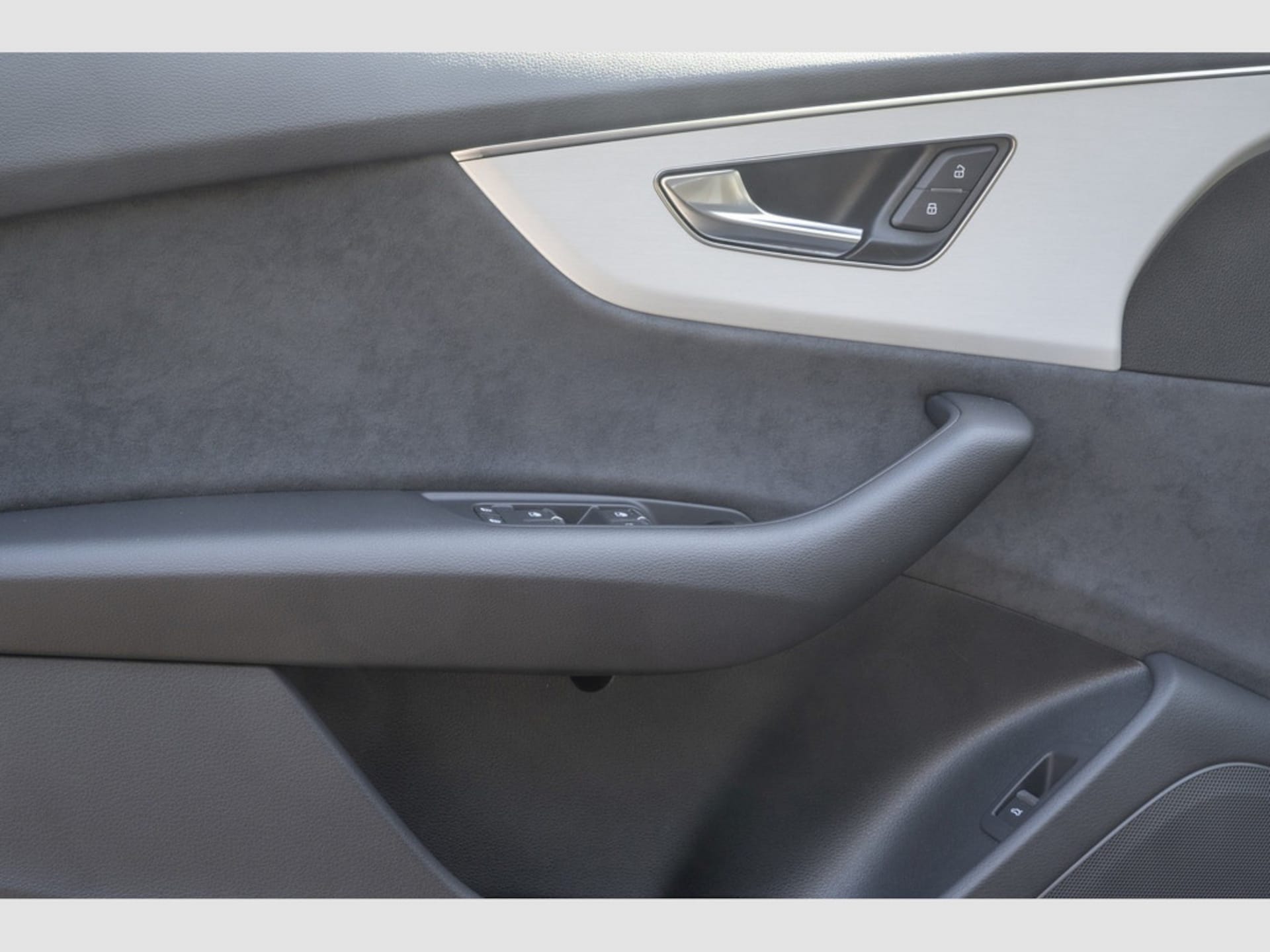 Audi SQ8 SUV