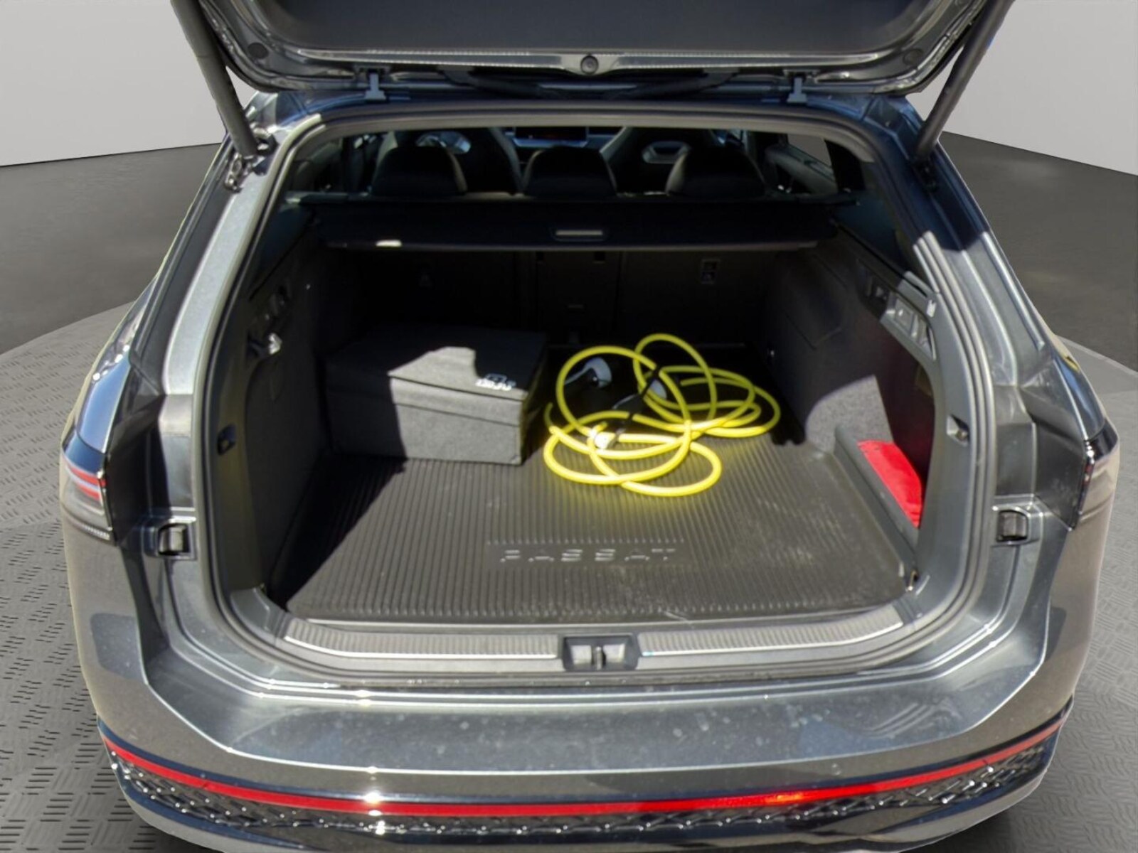 Volkswagen Passat – Bild 16