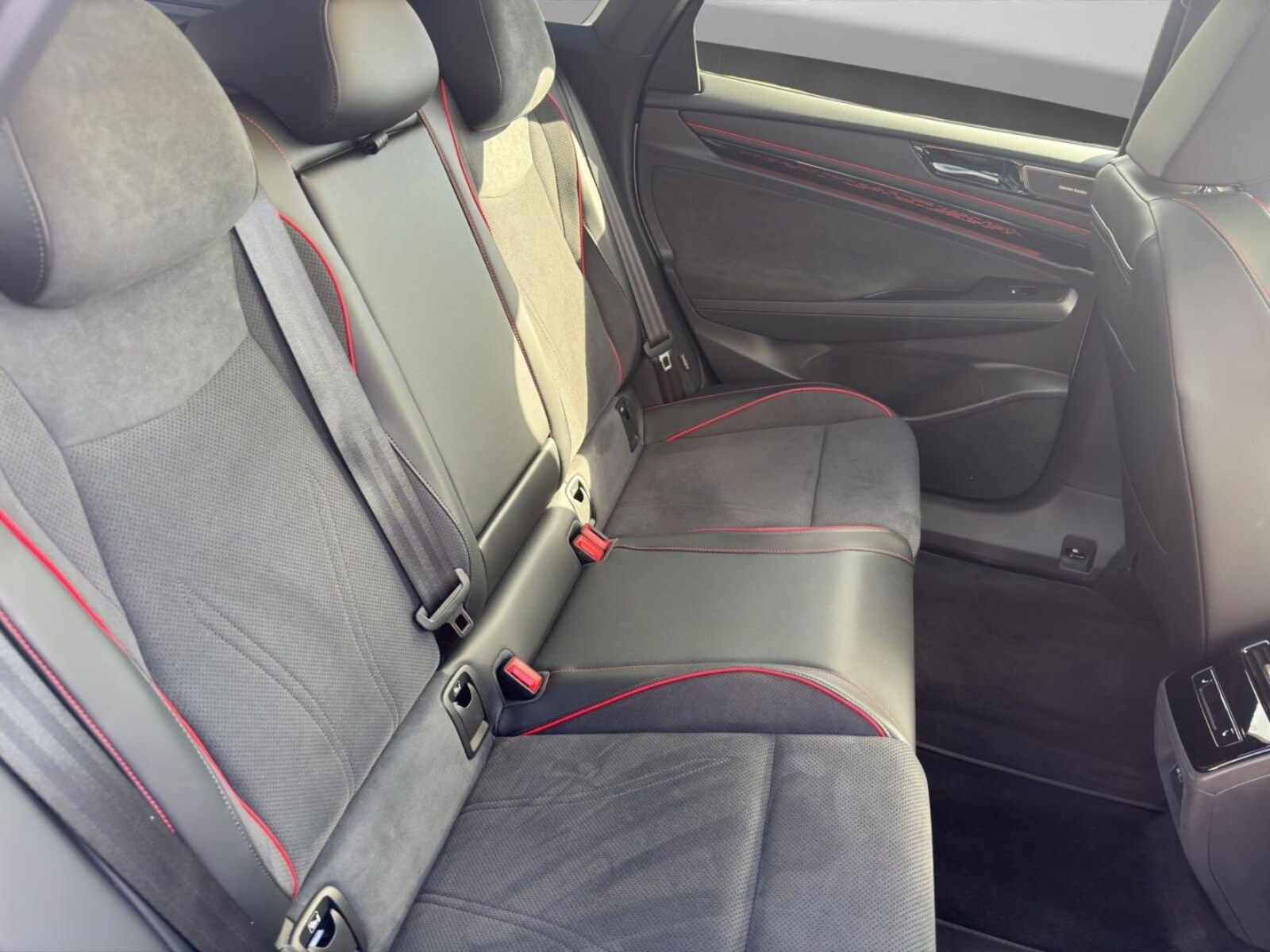 Volkswagen ID.7 Tourer – Bild 6