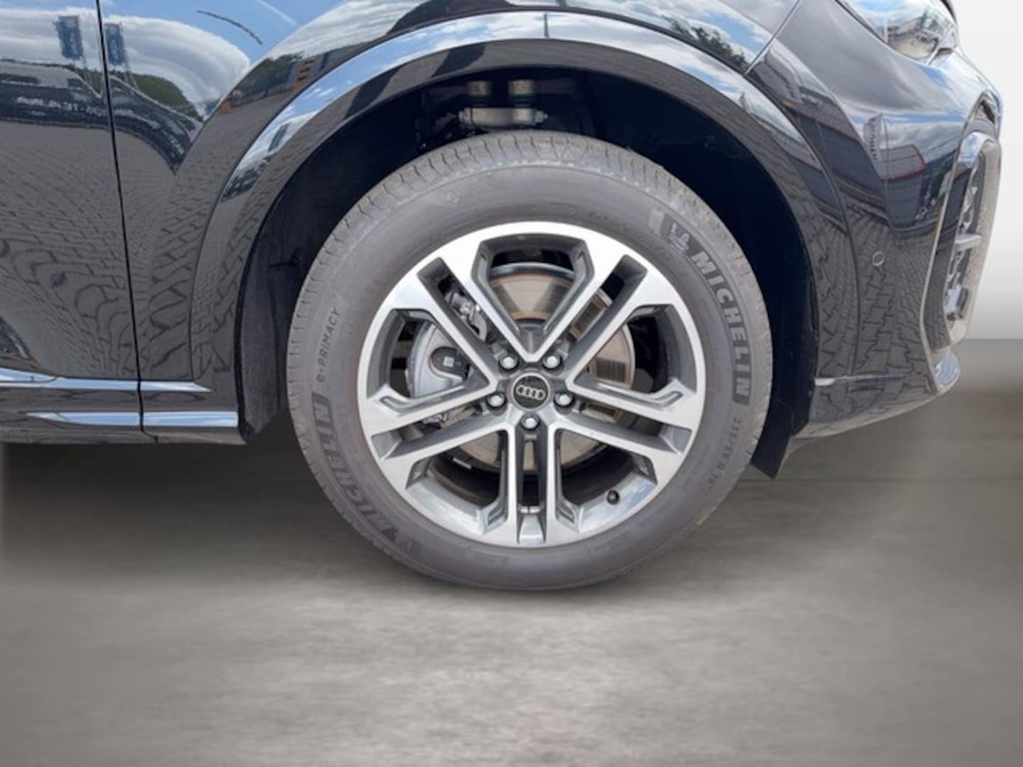 Bild über Audi Q5 Sportback TFSI quattro 150 kW S tronic - für weitere Informationen kontaktieren Sie den Audi Partner