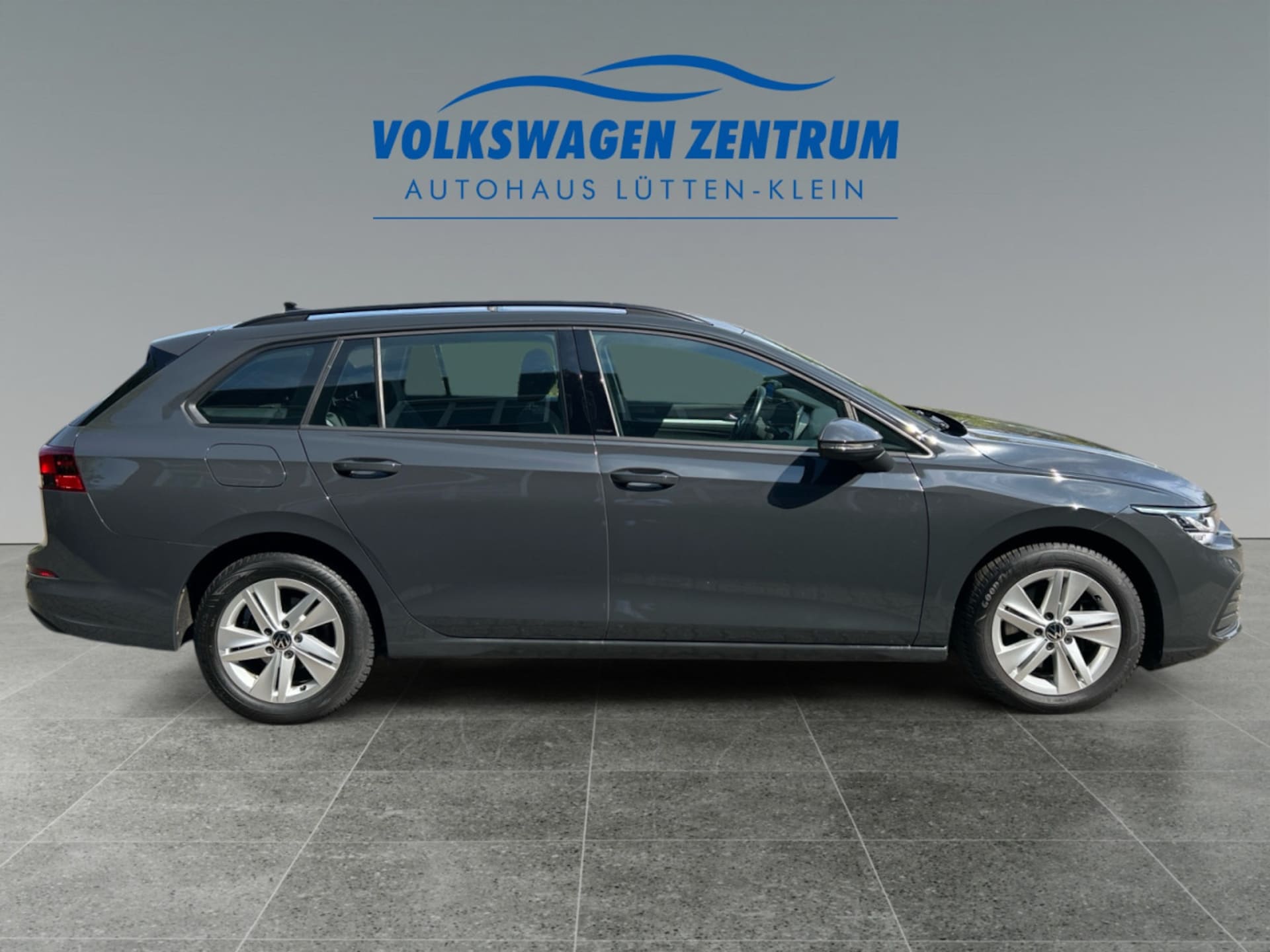 Volkswagen Golf Variant Life