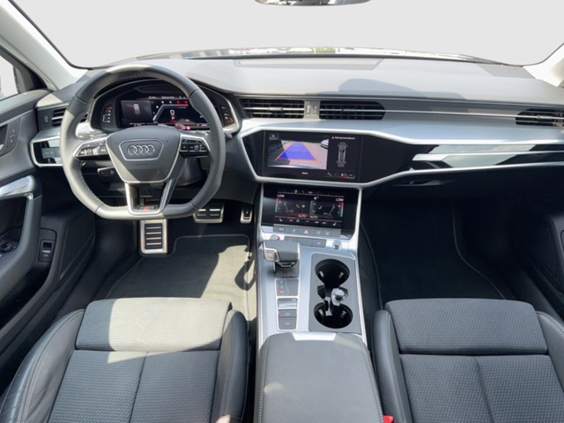 Audi S6 Avant