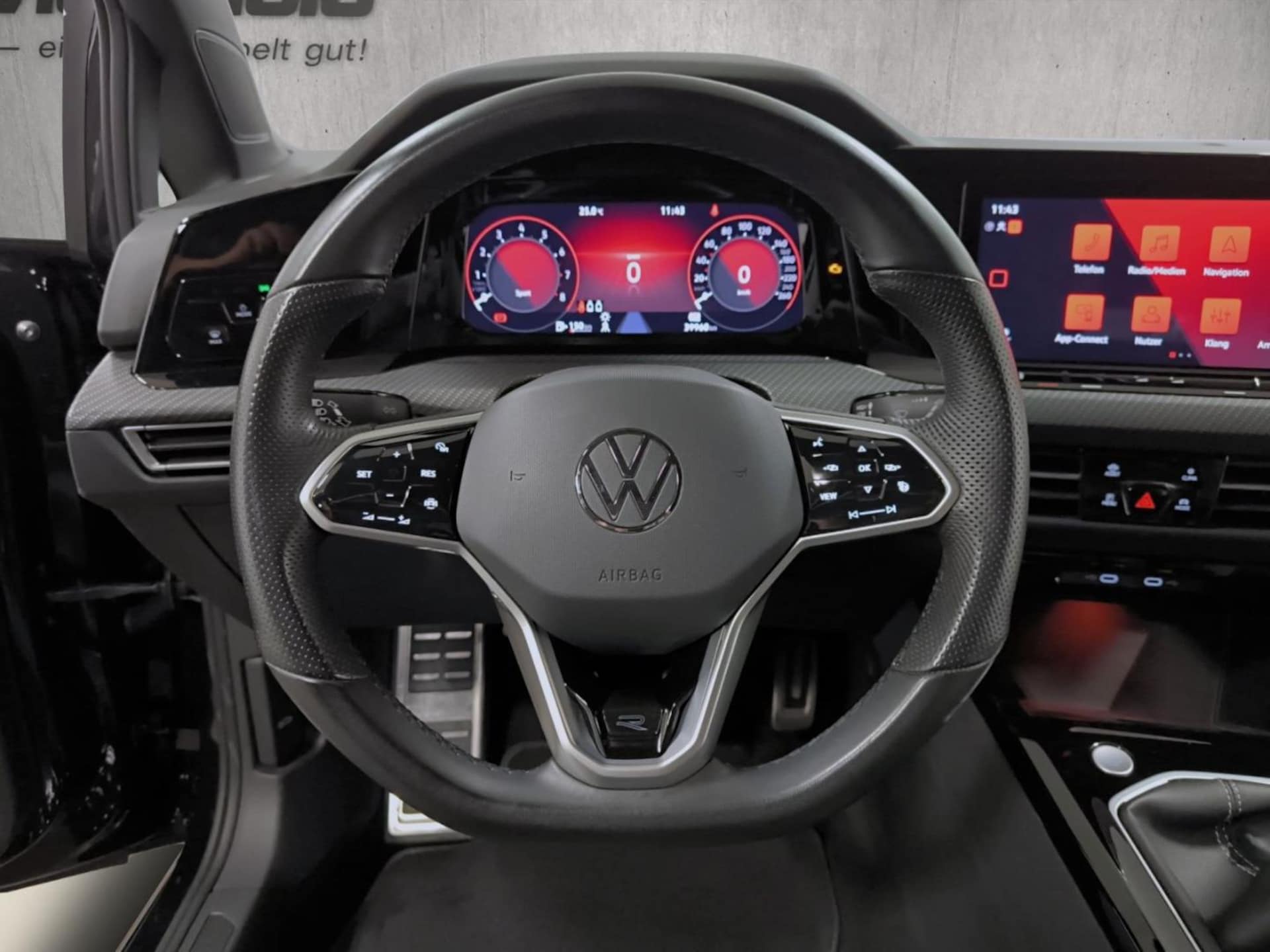 Volkswagen Golf R-Line