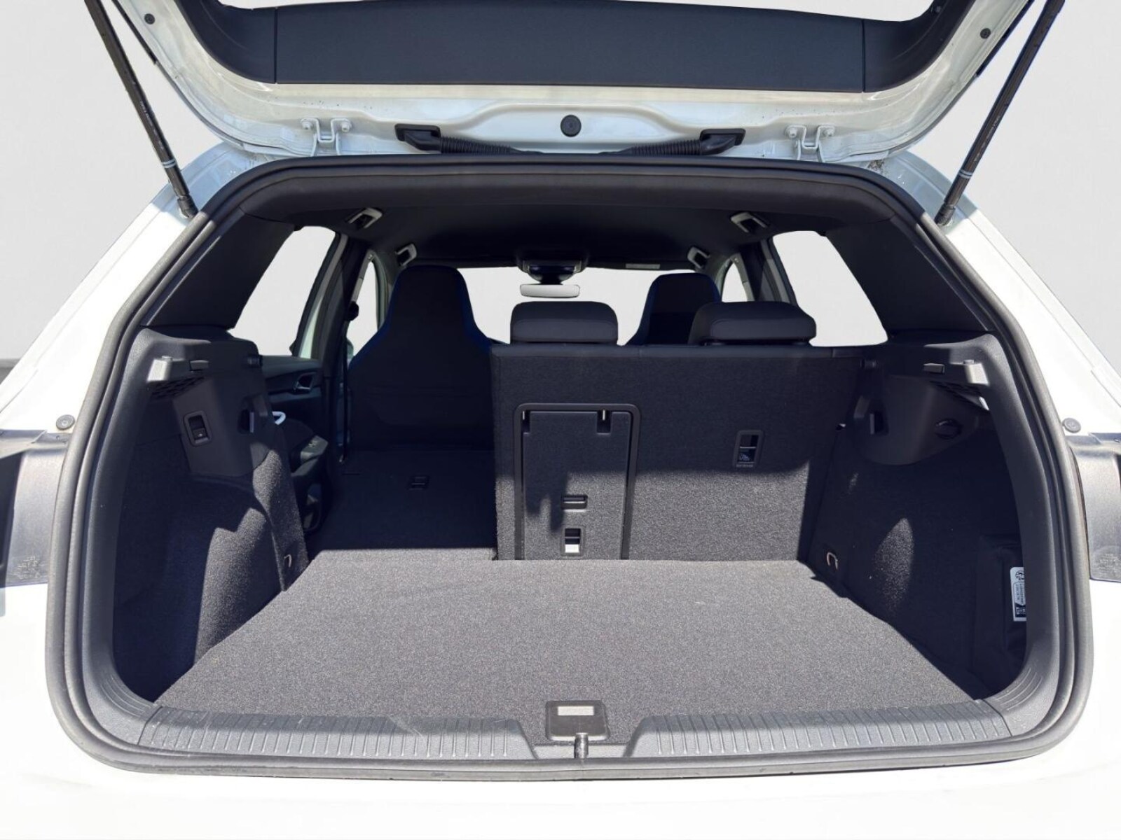 Volkswagen Golf – Bild 12
