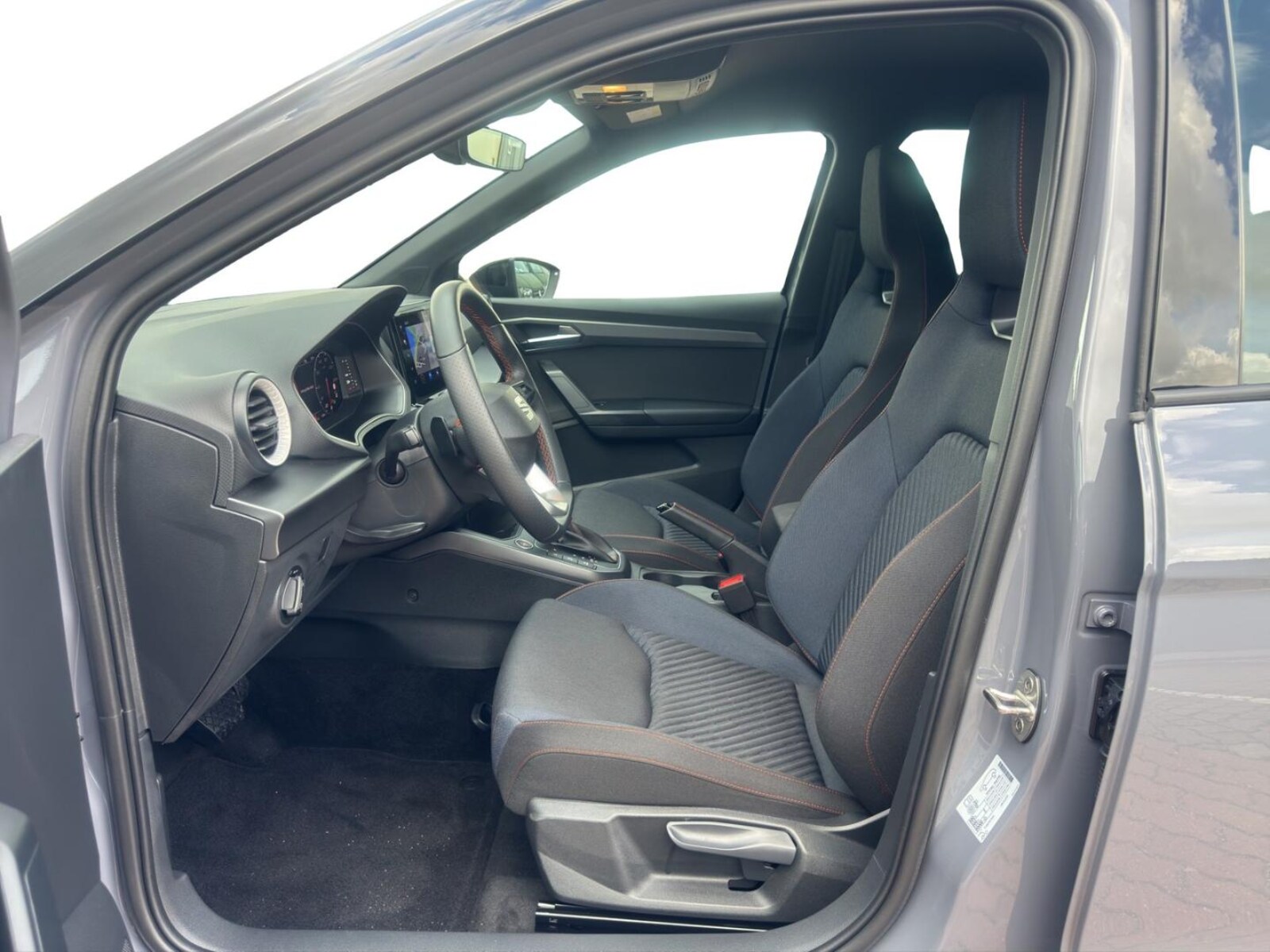 SEAT Arona – Bild 8