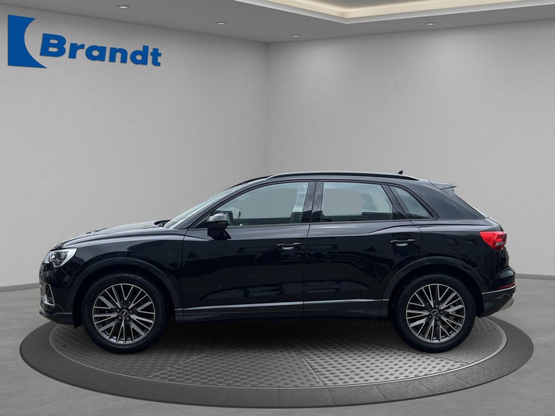 Audi Q3 SUV advanced