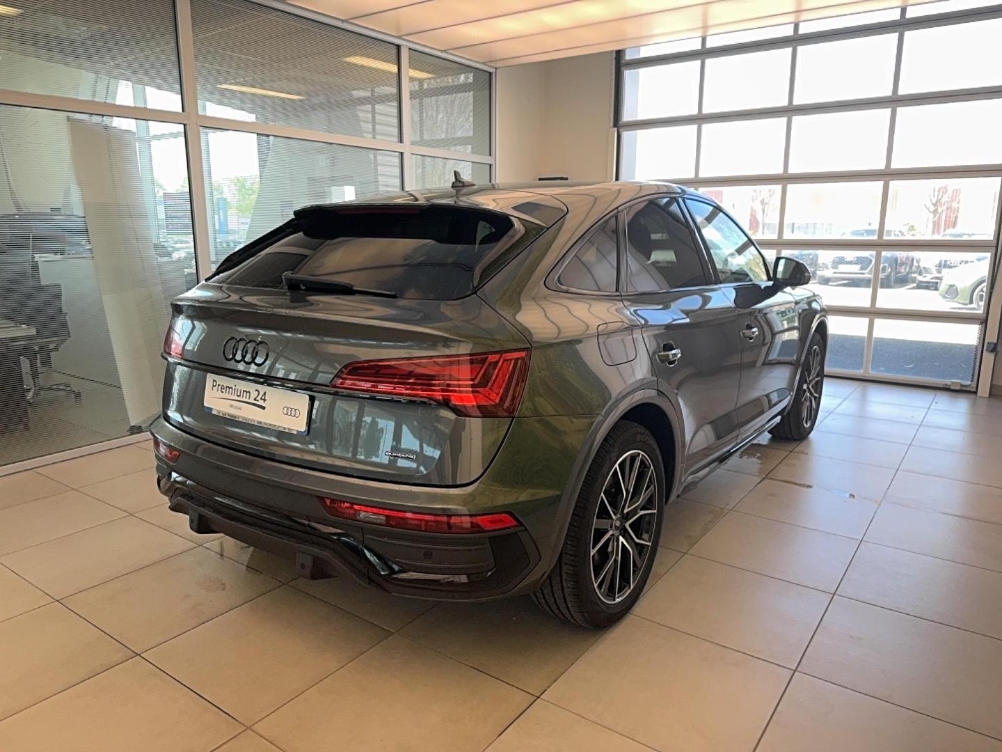 Image about Audi Q5 Sportback TFSI e S line 55 TFSI e Hybride rechargeable quattro270(367)kW(ch)S tronic