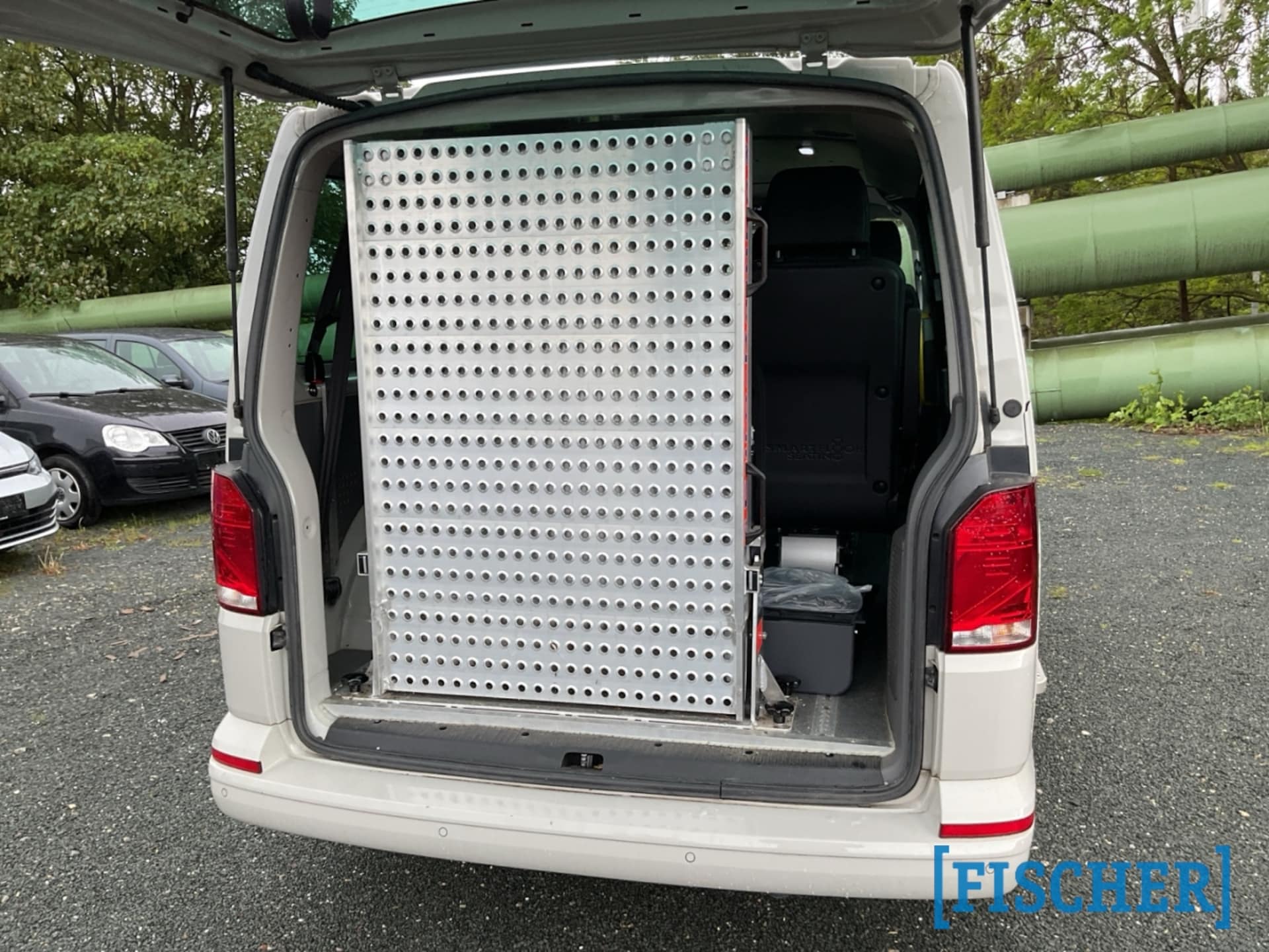 Volkswagen T6.1 Transporter Kombi kurzer Radstand