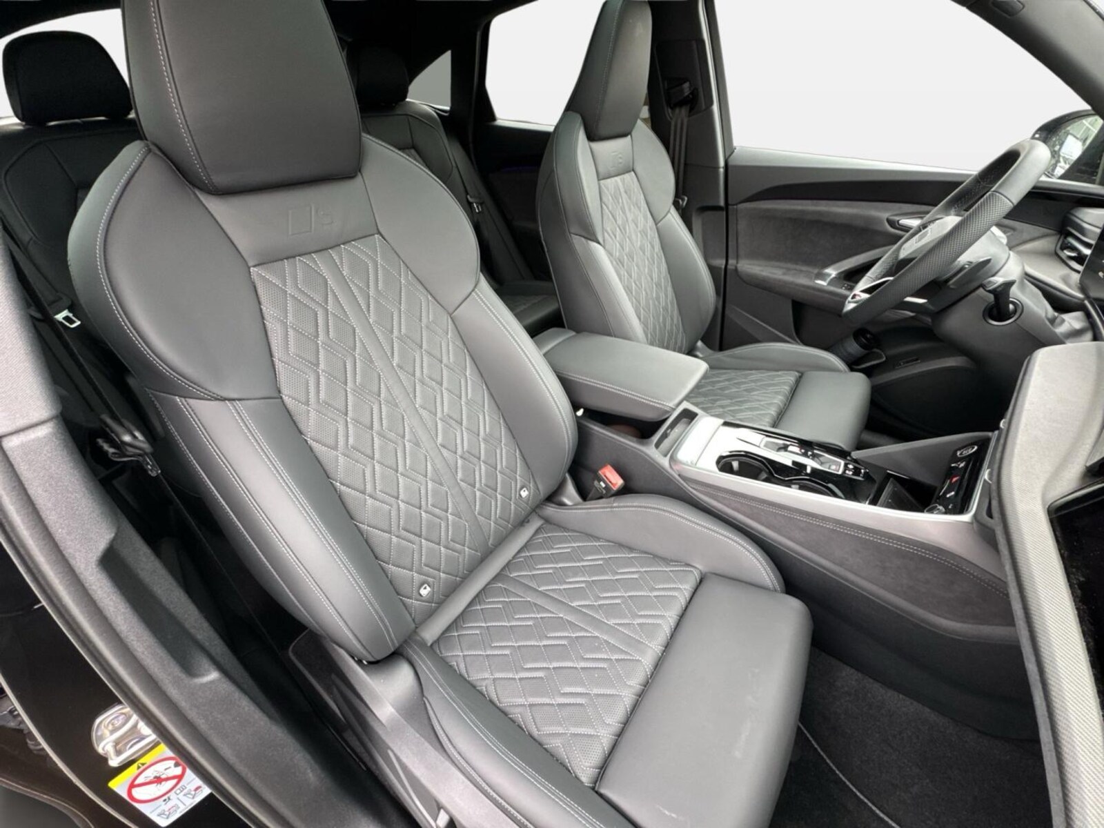 Audi Q5 Sportback – Bild 16