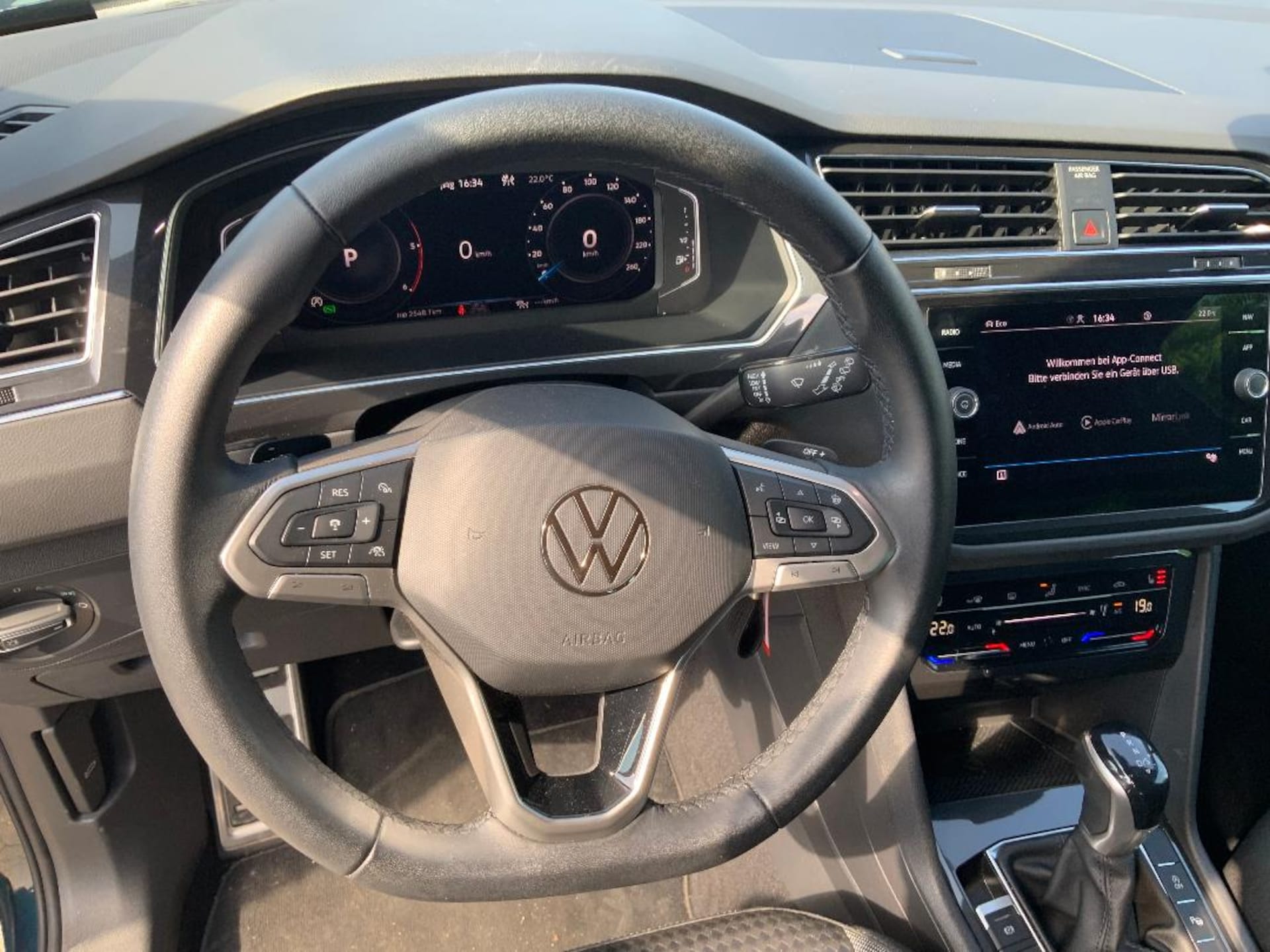 Volkswagen Tiguan Active