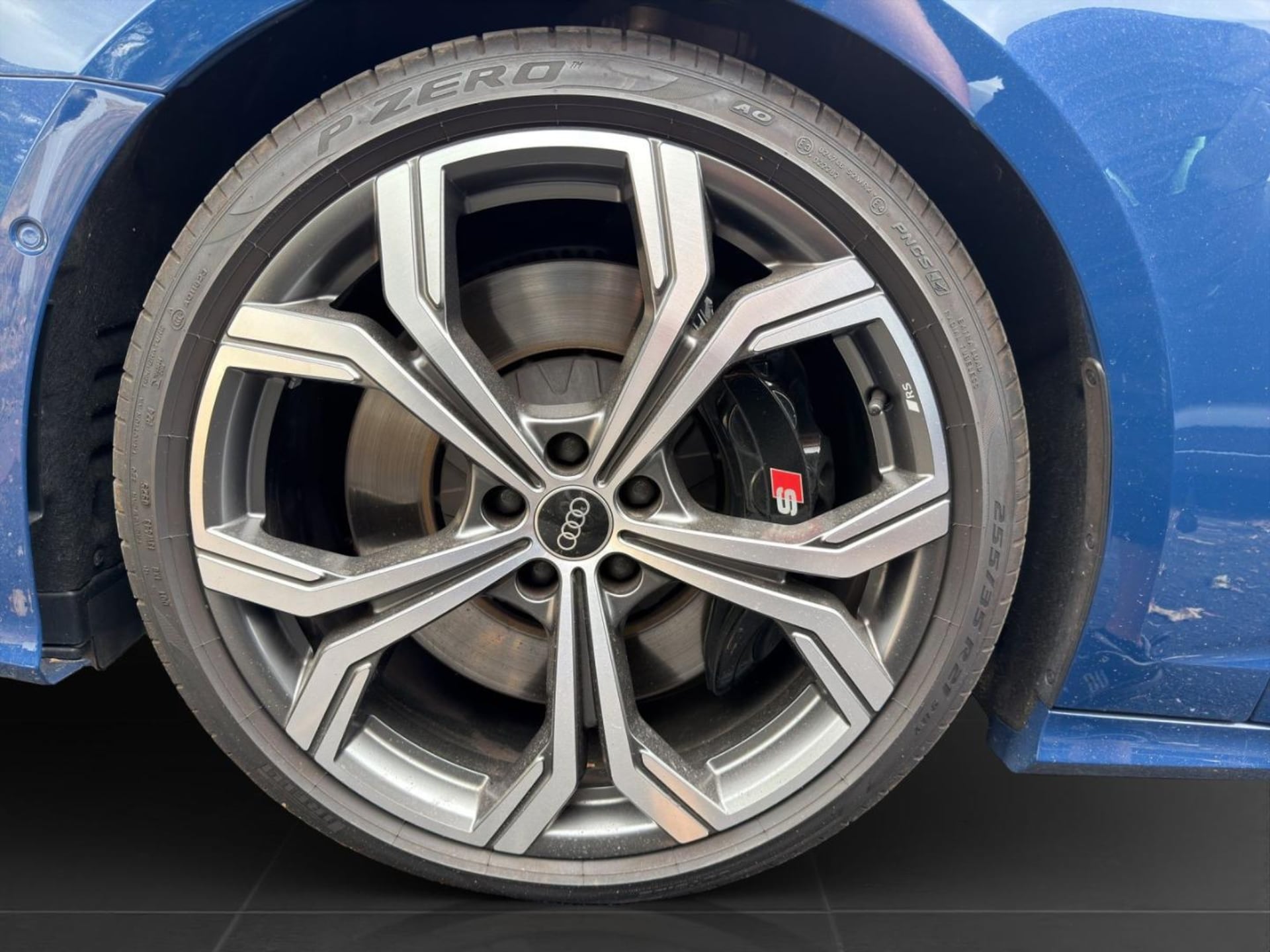 Audi S6 Avant