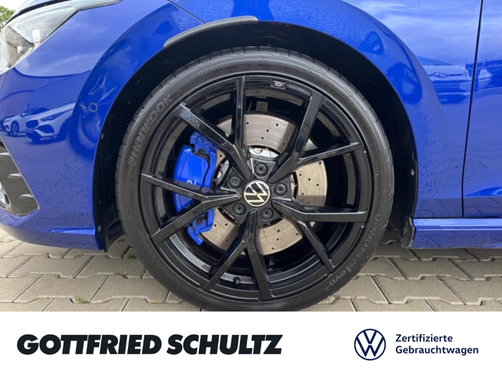 Volkswagen Golf Variant R